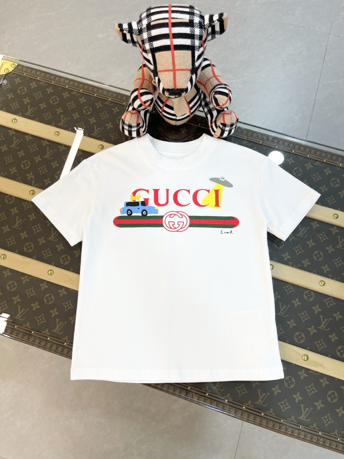 Precio de venta ¥79 sin menos GUCCI 古奇 2026 primavera temprana ropa infantil nueva camiseta de manga corta con estampad…
