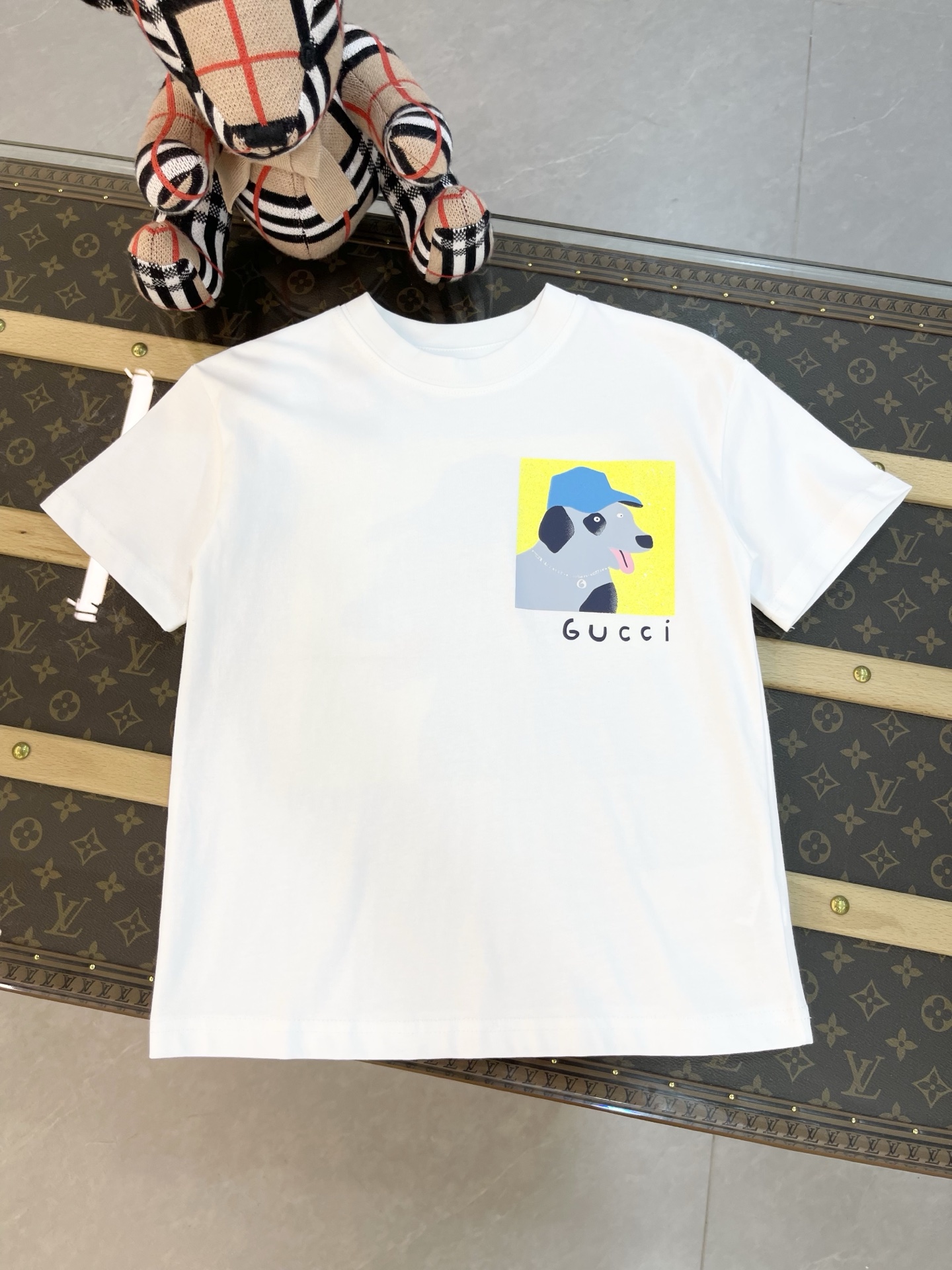 Precio de venta ¥79 sin menos GUCCI 古奇 2026 primavera temprana ropa infantil nueva camiseta de manga corta con estampad…