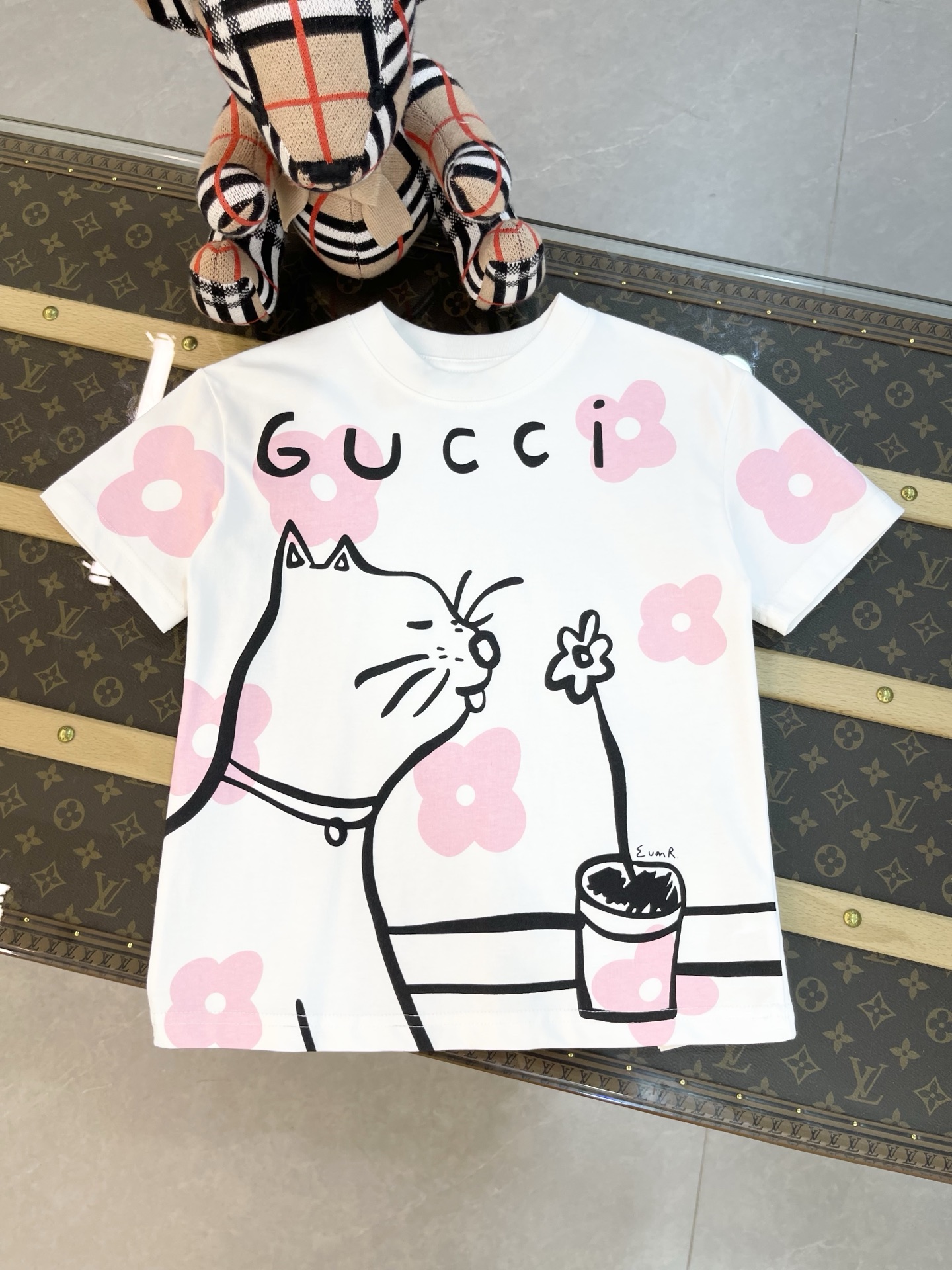 Precio de venta ¥79 sin menos GUCCI 古奇 2026 primavera temprana ropa infantil nueva camiseta de manga corta con estampad…