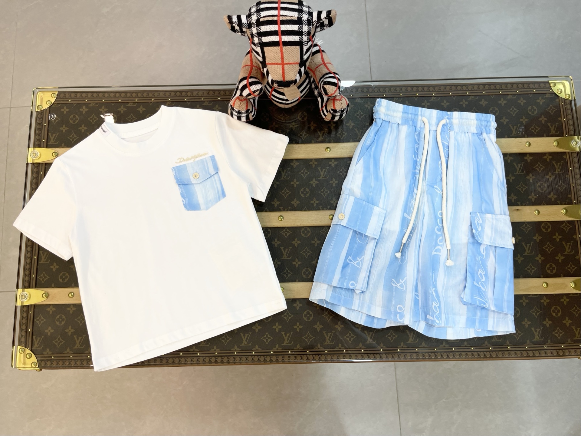 168 un conjunto, tallas 100-150cm DOLCE&GABBANA 杜嘉班纳 2026 colección de primavera para niños, conjunto nuevo, camiseta c…