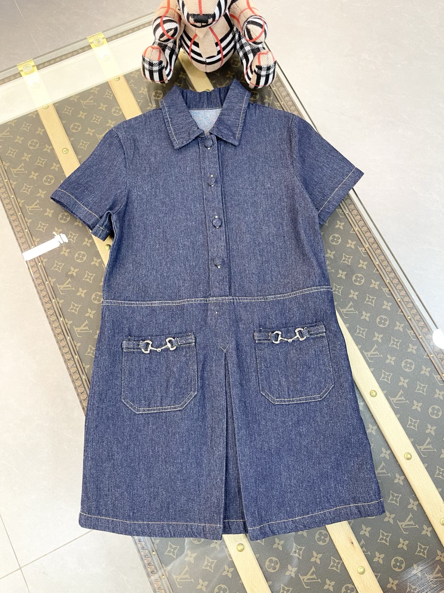 188元 sin descuento, tallas 100-150cm GUCCI 古奇 2026 colección de primavera para niños, nueva falda vaquera, proceso de l…