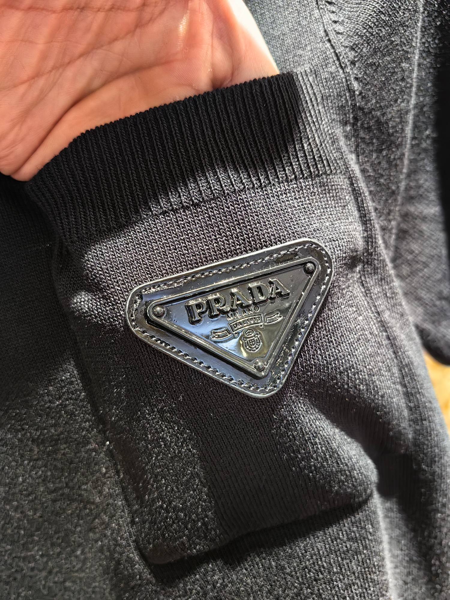 Prada 4