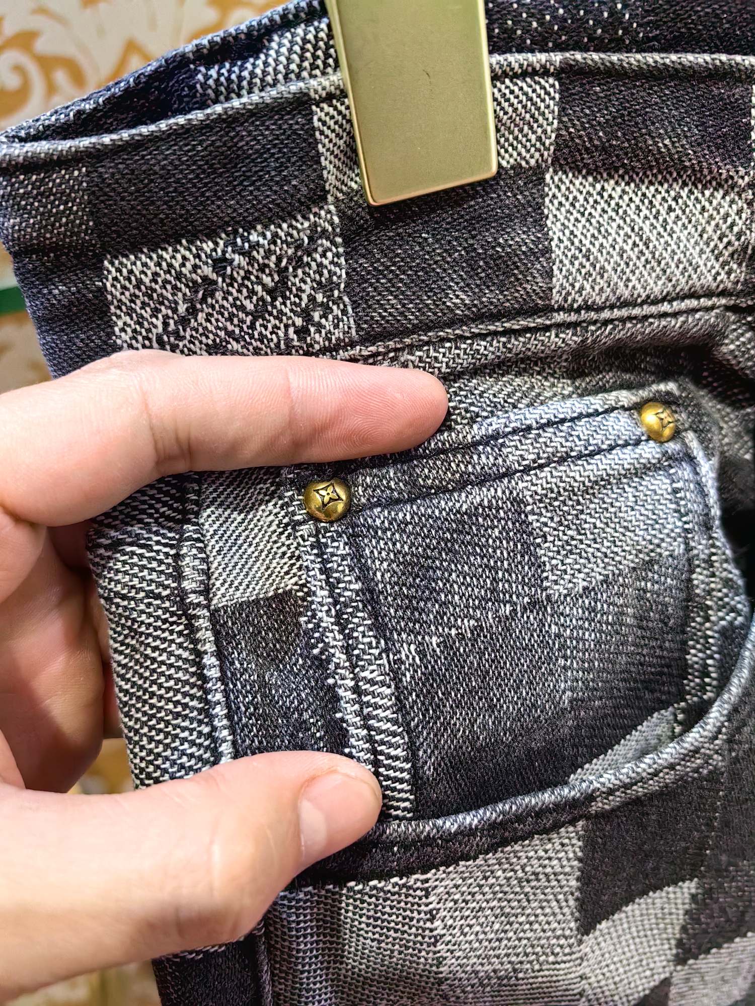 Louis Vuitton 牛仔裤 - 上質なデザインと快適なフィット感