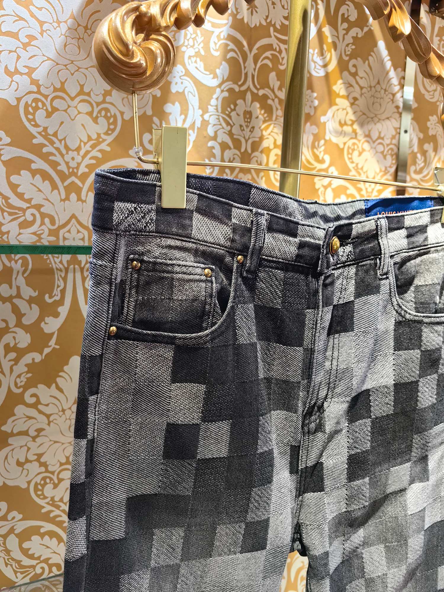 Louis Vuitton 牛仔裤 - 上質なデザインと快適なフィット感