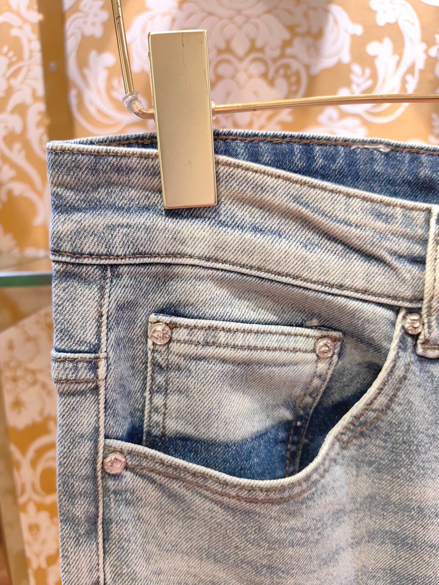 DIOR P400専柜同步 完璧なブルー牛仔パンツ