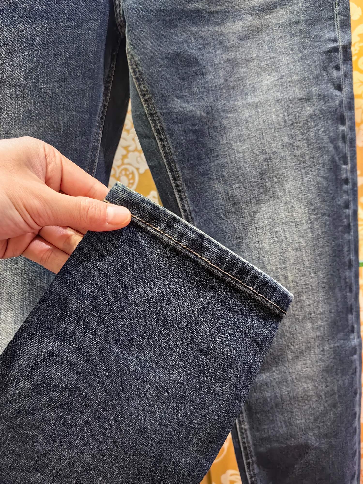 Louis Vuitton经典logo牛仔裤 - 高品質な水洗休闲デザイン