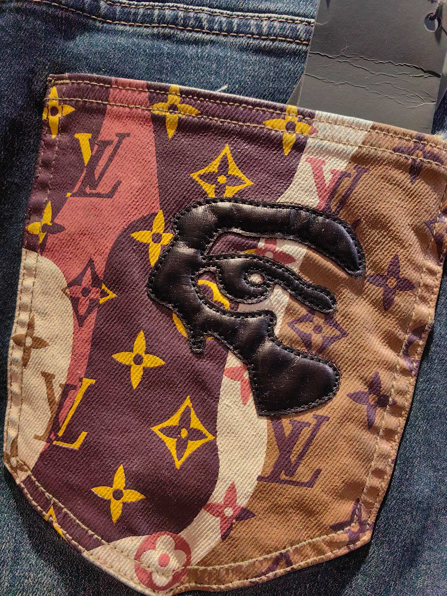 Louis Vuitton经典logo牛仔裤 - 高品質な水洗休闲デザイン