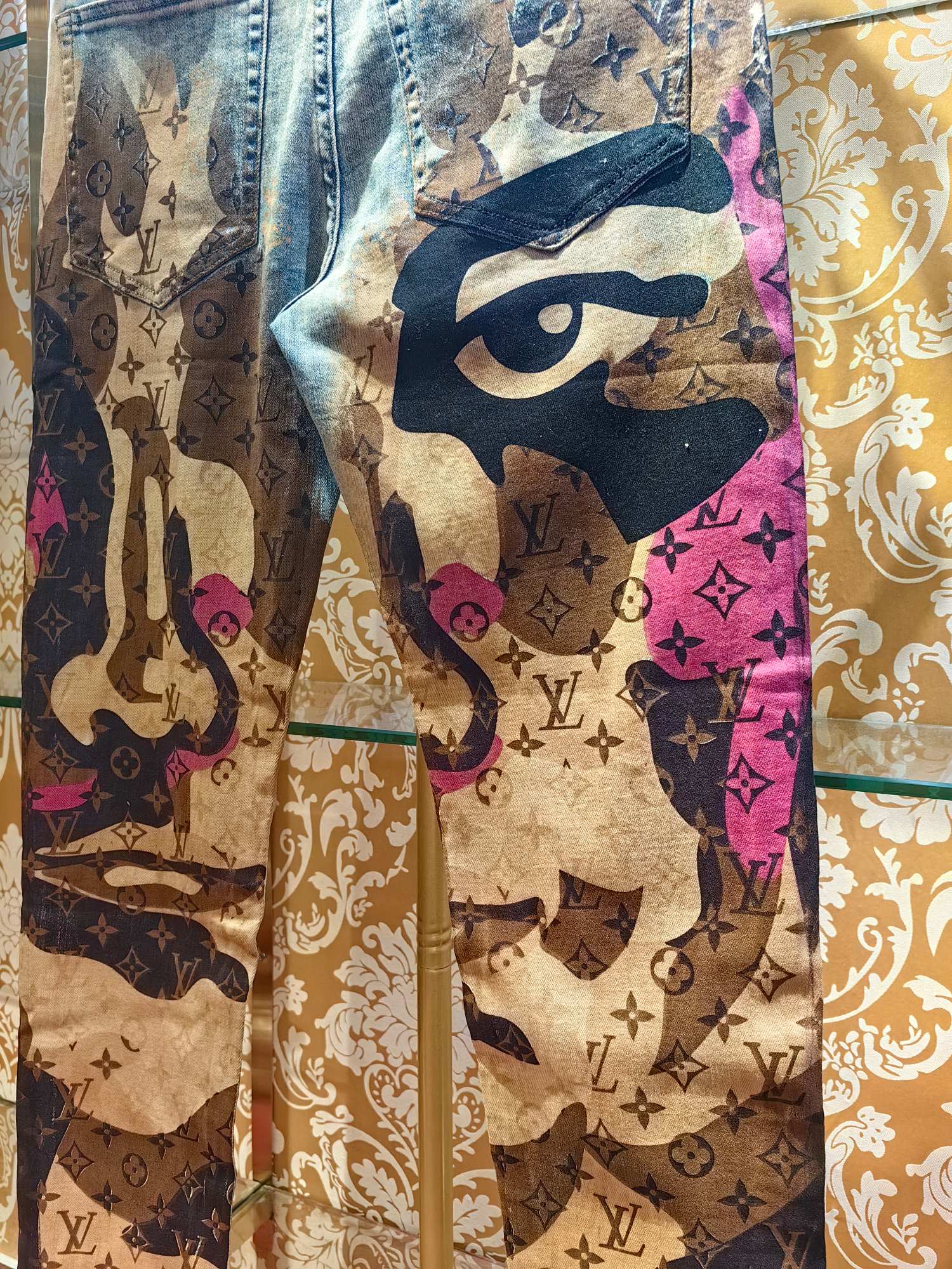 Louis Vuitton爆款牛仔裤|水洗休闲デザイン・柔らかい直喷印花