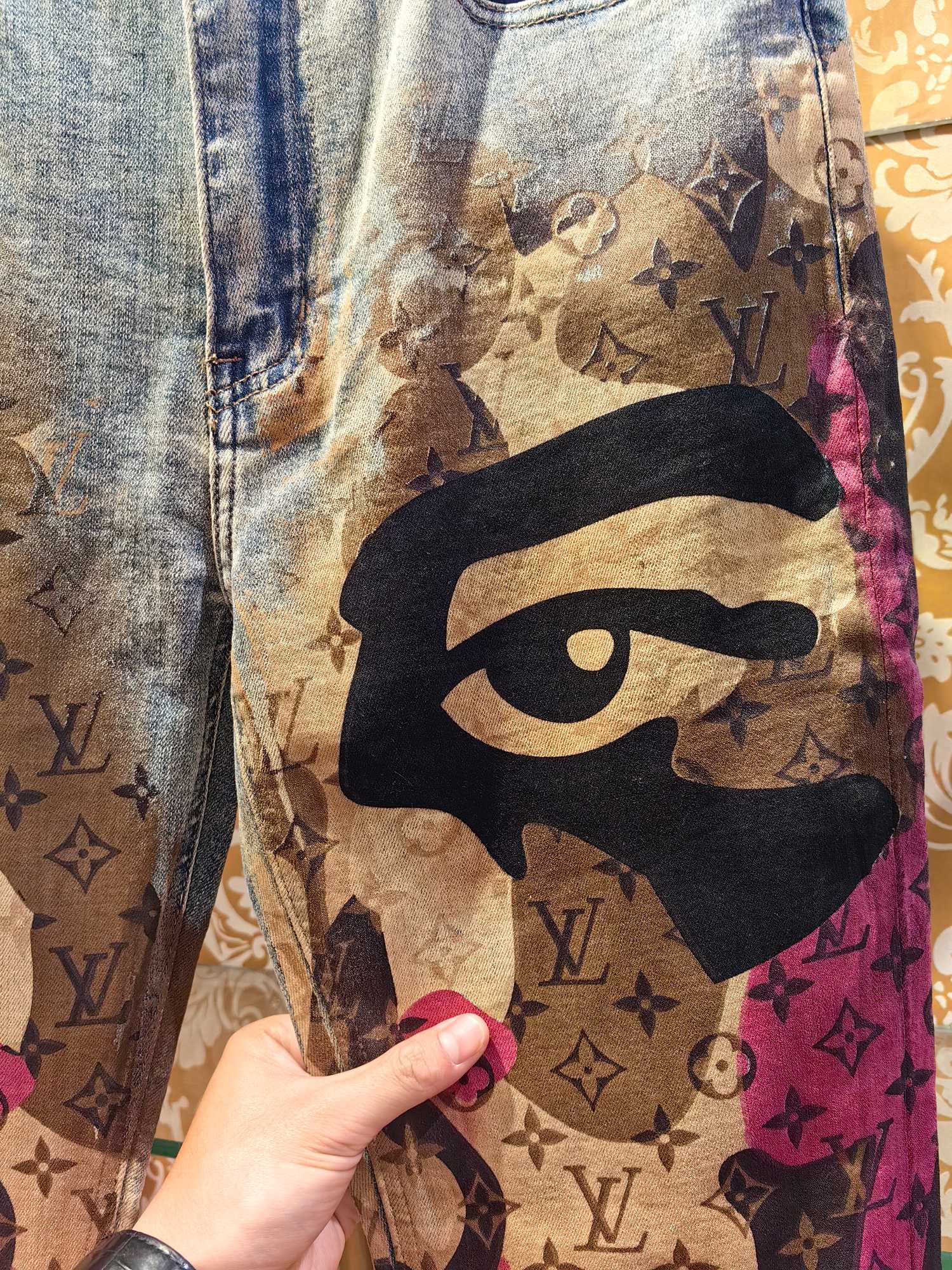 Louis Vuitton爆款牛仔裤|水洗休闲デザイン・柔らかい直喷印花