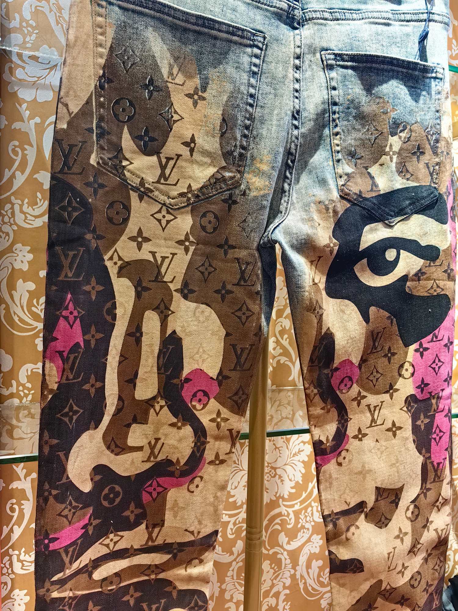 Louis Vuitton爆款牛仔裤|水洗休闲デザイン・柔らかい直喷印花