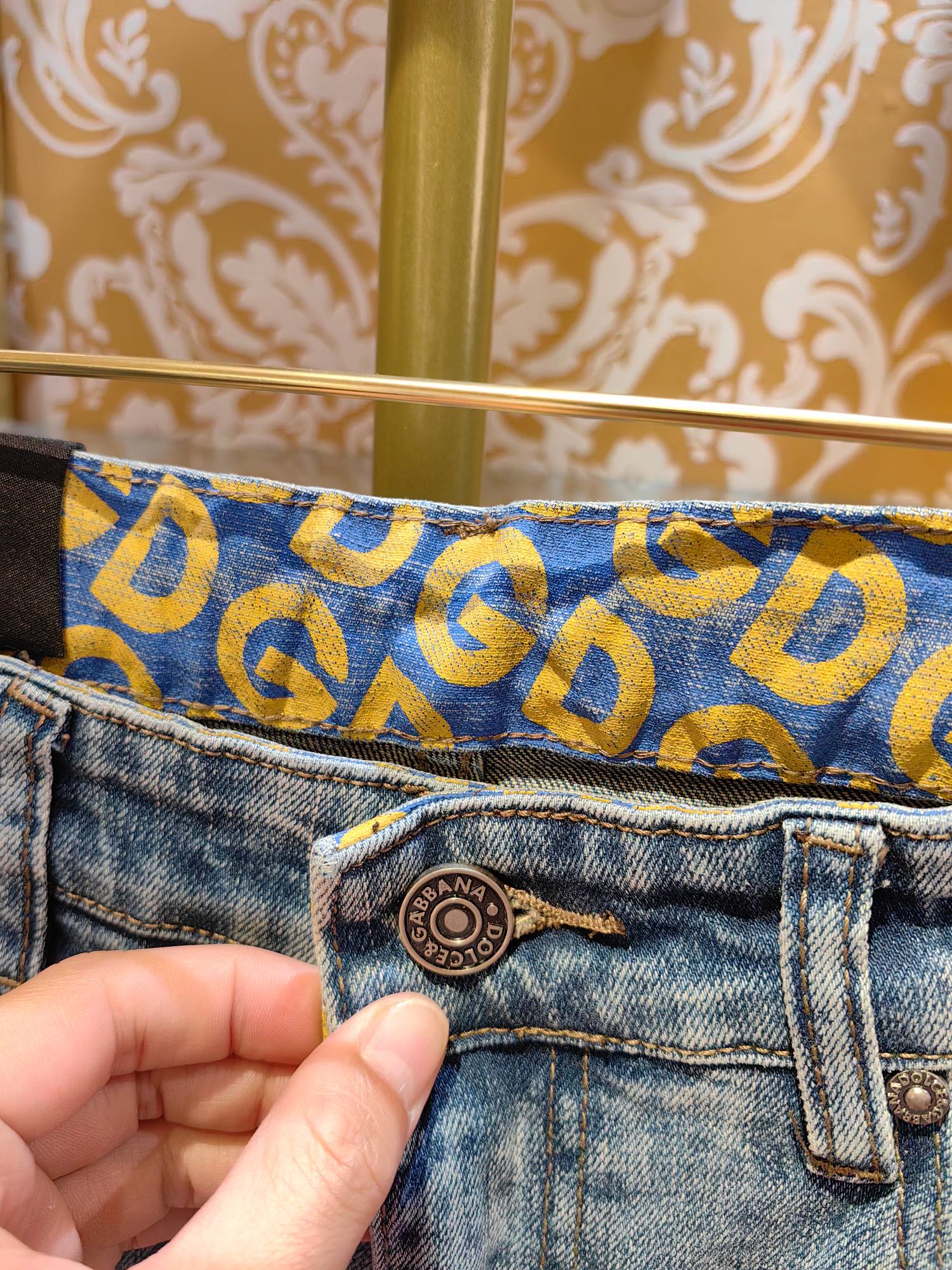 Dolce & Gabbana p400牛仔裤・完璧なブルー・修身デザイン