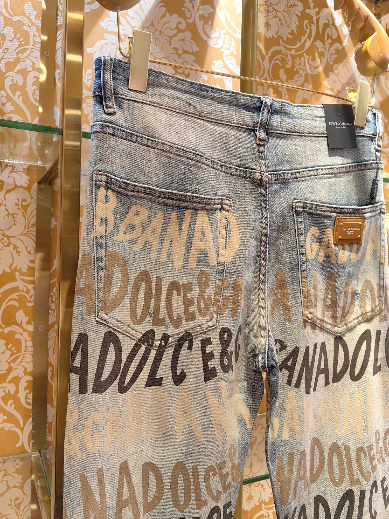 DOLCE & GABBANA p400専柜同步 スタイリッシュなブルーデニムパンツ