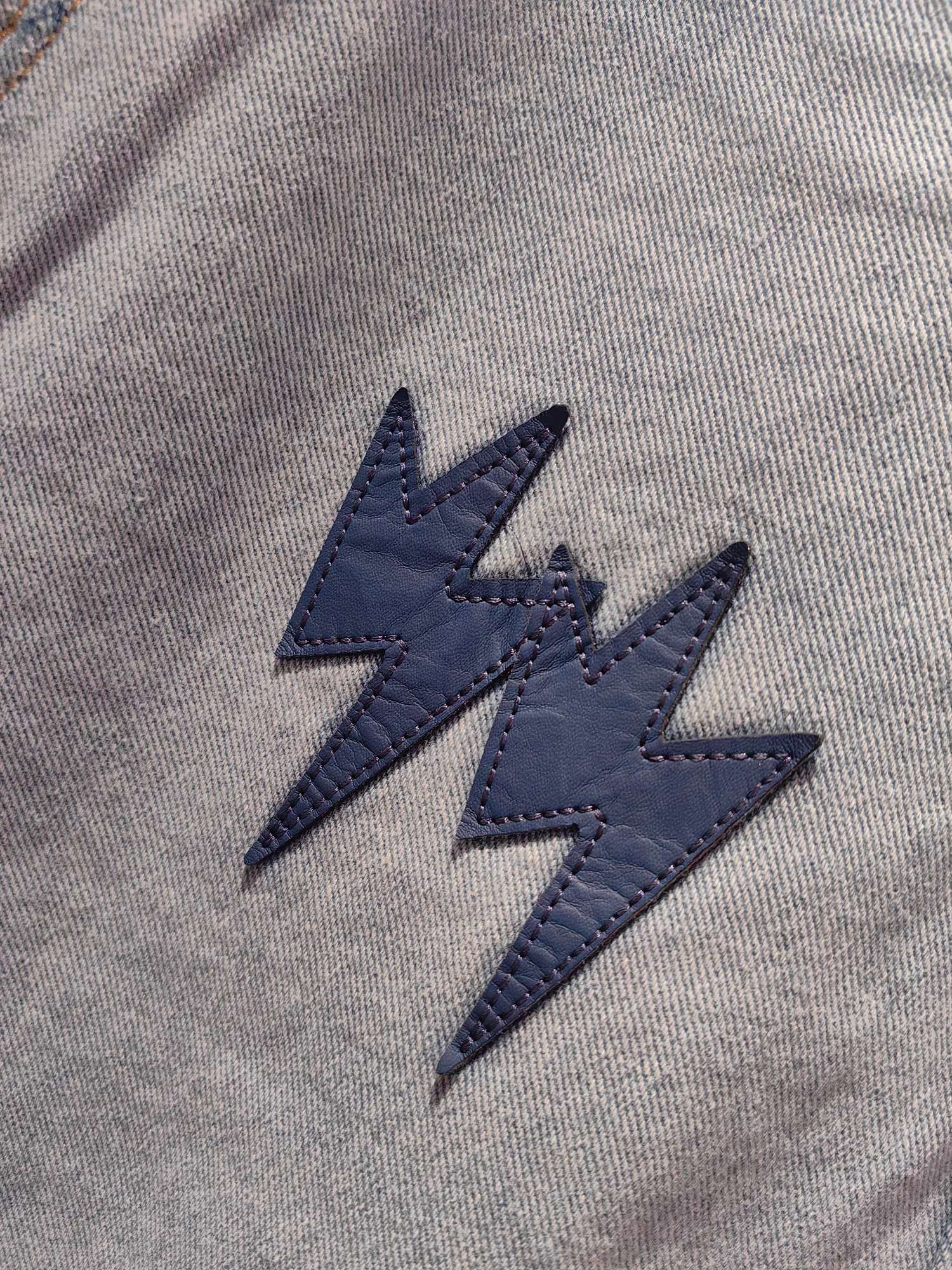 Balenciaga P400 牛仔水仔裤 - 高級感溢れる手作り仕上げ