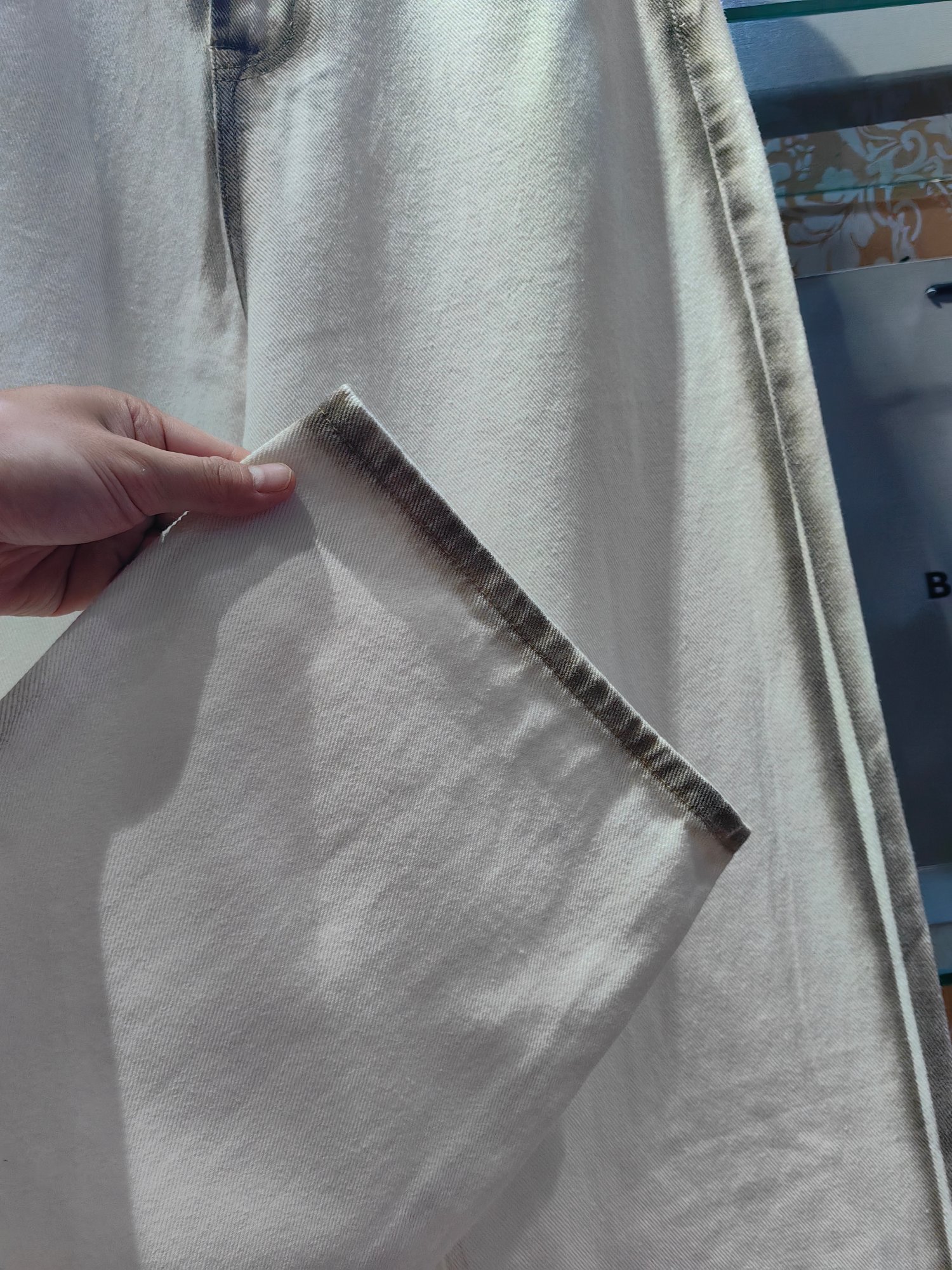 Balenciaga P400 牛仔水仔裤 - 高端工艺と独特な質感