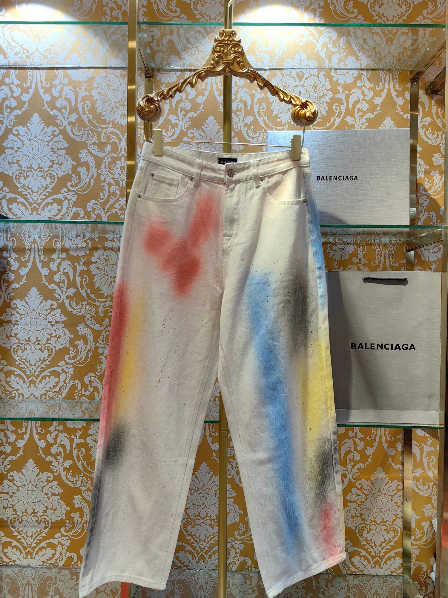 Balenciaga P400 牛仔水仔裤 - 高端工艺と独特な質感