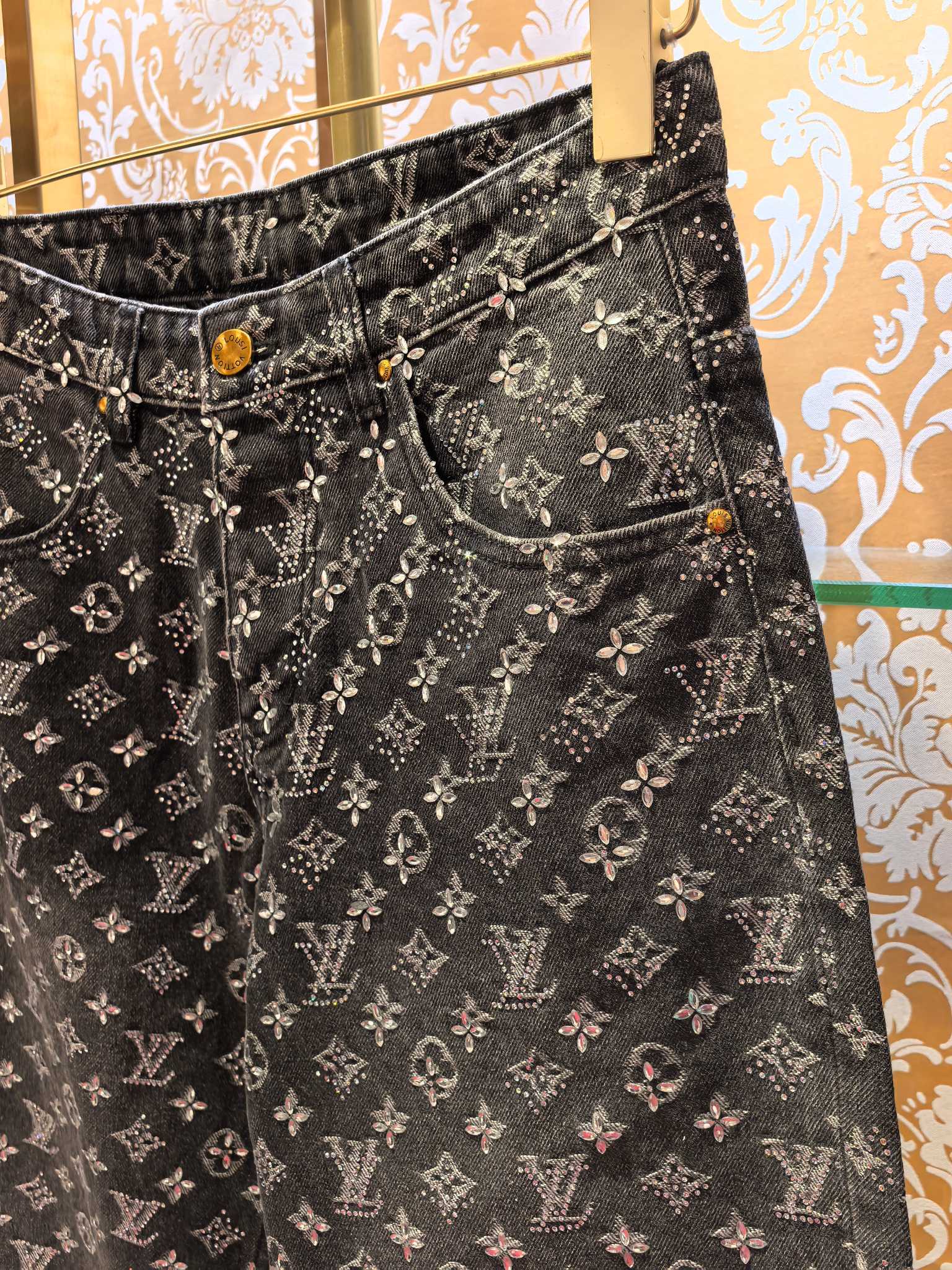 Louis Vuitton P620 提花加满钻 スタイリッシュなルーズフィット