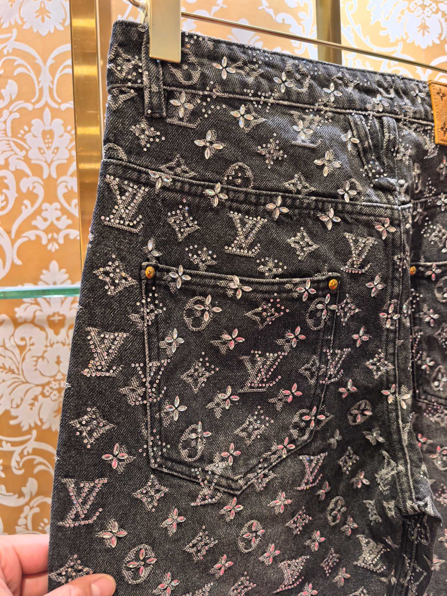 Louis Vuitton P620 提花加满钻 スタイリッシュなルーズフィット