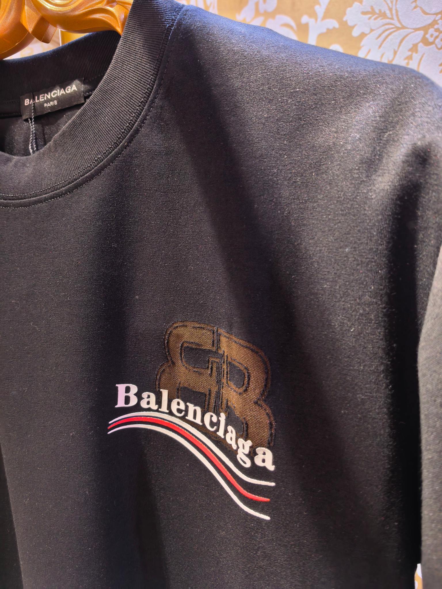 BALENCIAGA/巴黎世家 2026春夏新款短袖T恤 高工艺做法,定位烧花加印花 独家版本 正常版型 3