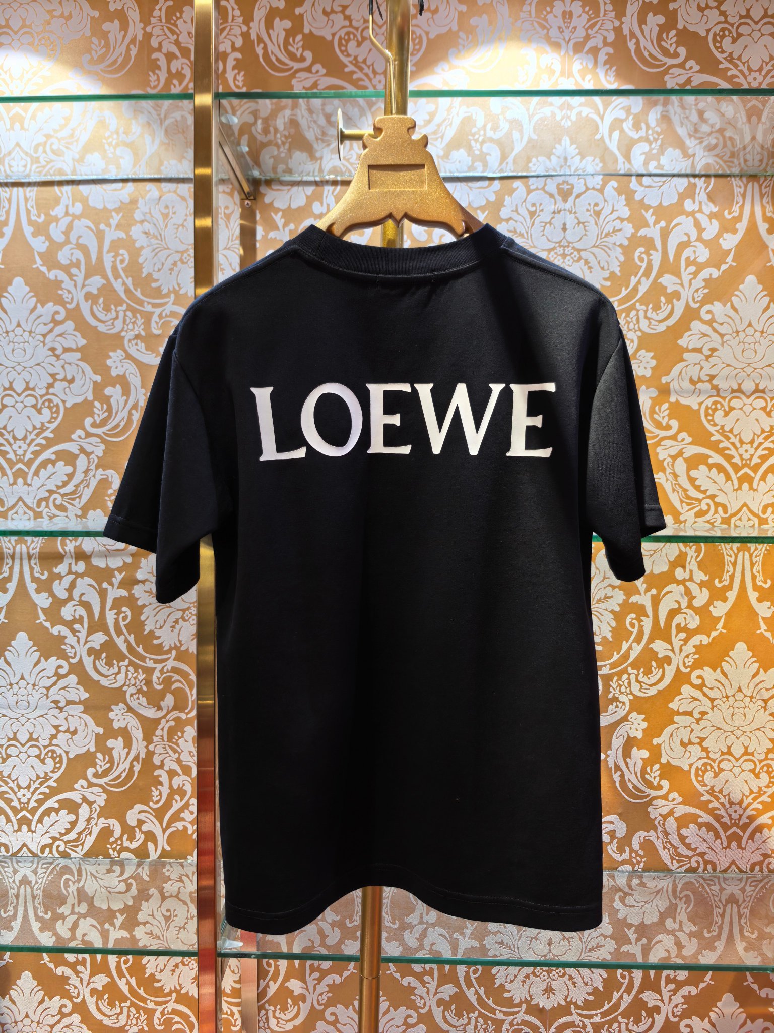 Loewe 专柜款高定成衣 6