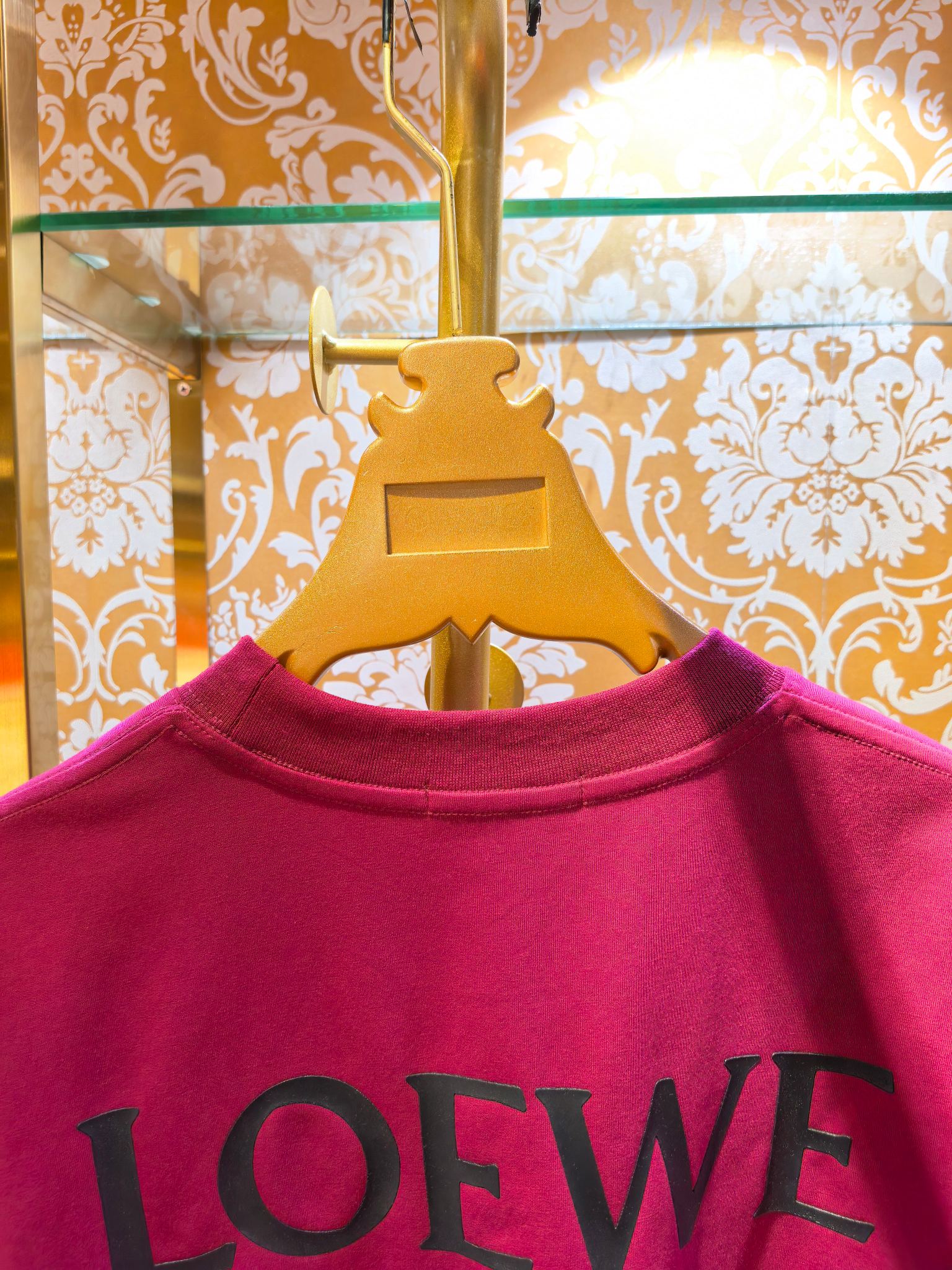 Loewe 专柜款高定成衣 4