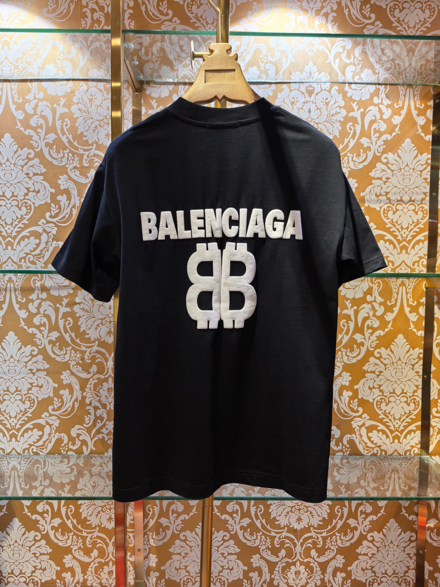 Balenciaga 专柜款高定成衣 6