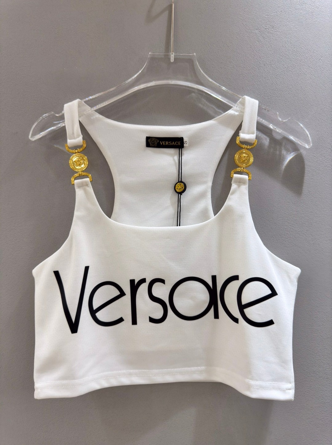 NO:822609,VERS*C*Van*zhe custom hardware metal buckle shoulder logo camisole top.SMLXL,Versace-clothing,versace,versace,19860909VERS*C*范*哲 定制五金饰金属扣肩徽标吊带背心上衣.SMLXL,范思哲-服装,versace,versace,,Women's clothing