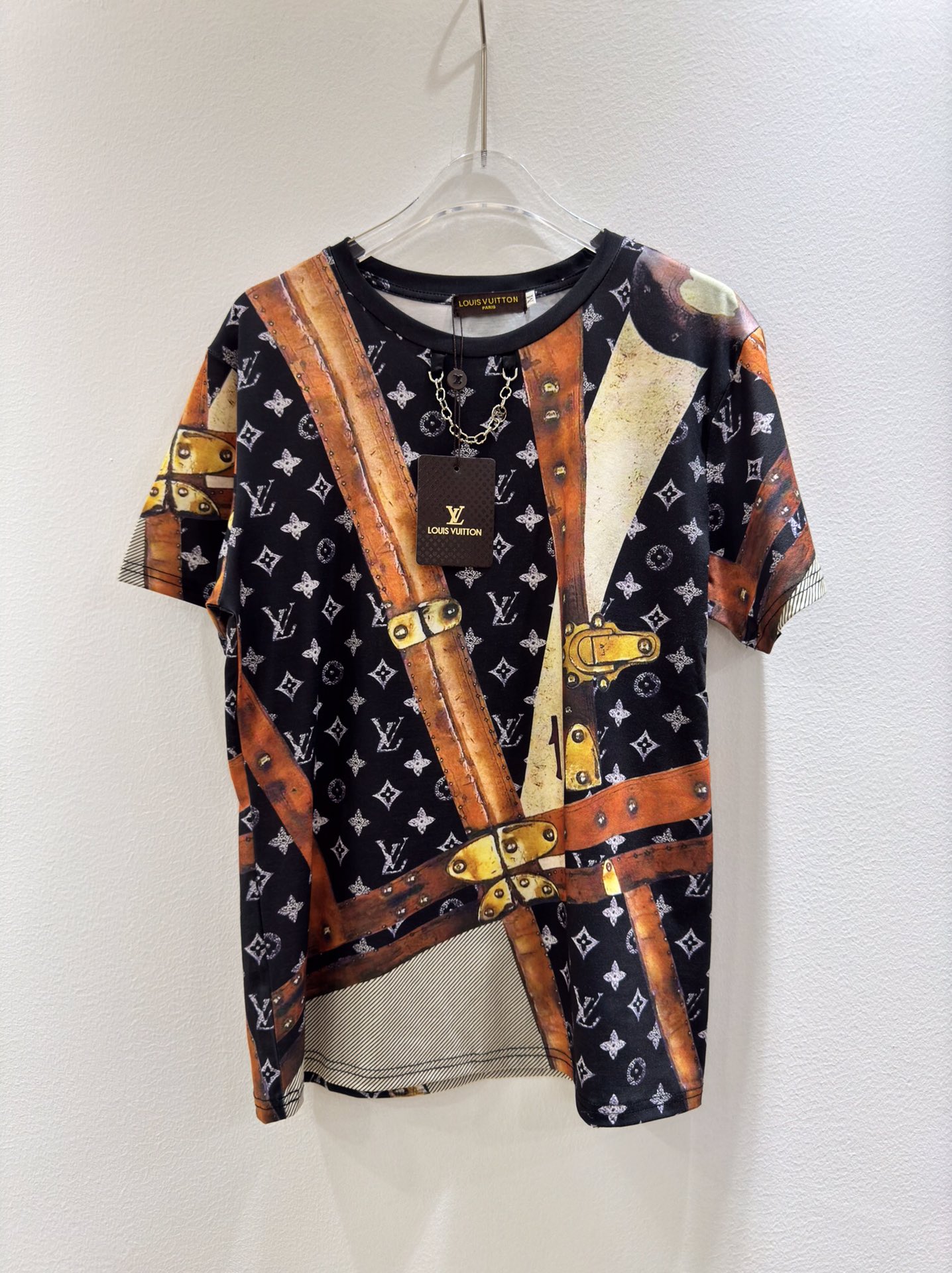 Louis Vuitton Kleding T-Shirt Bruin Afdrukken Vrouwen Herfst/winter collectie Vintage Korte mouw