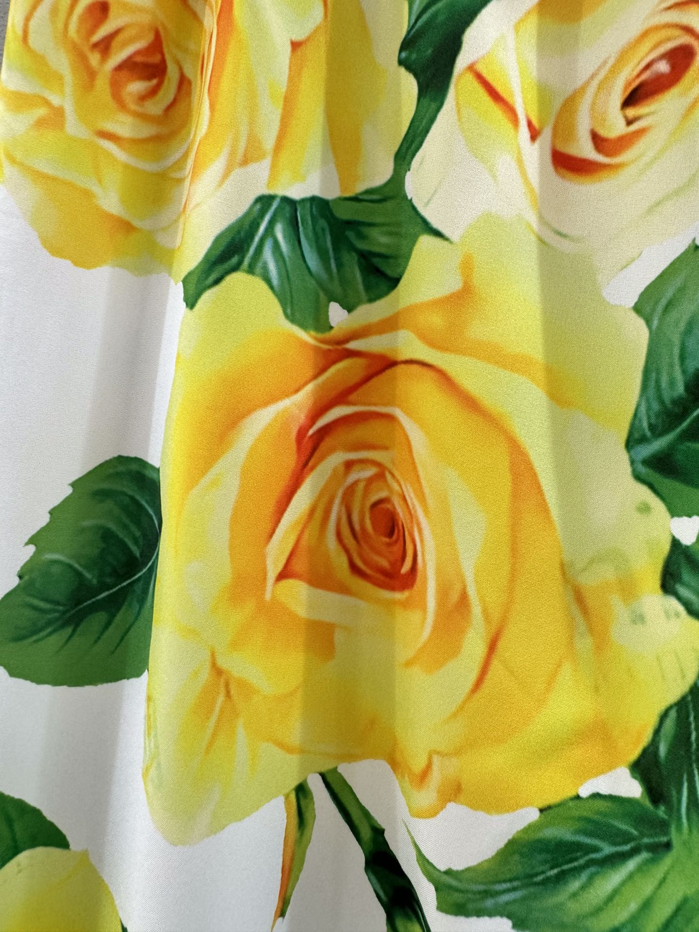 High-quality Women’s Clothing for Ms. D&G/DOUGABANA with Yellow Roses Packaging, Long Pants in Sizes S/M/L/XL - 图片 8