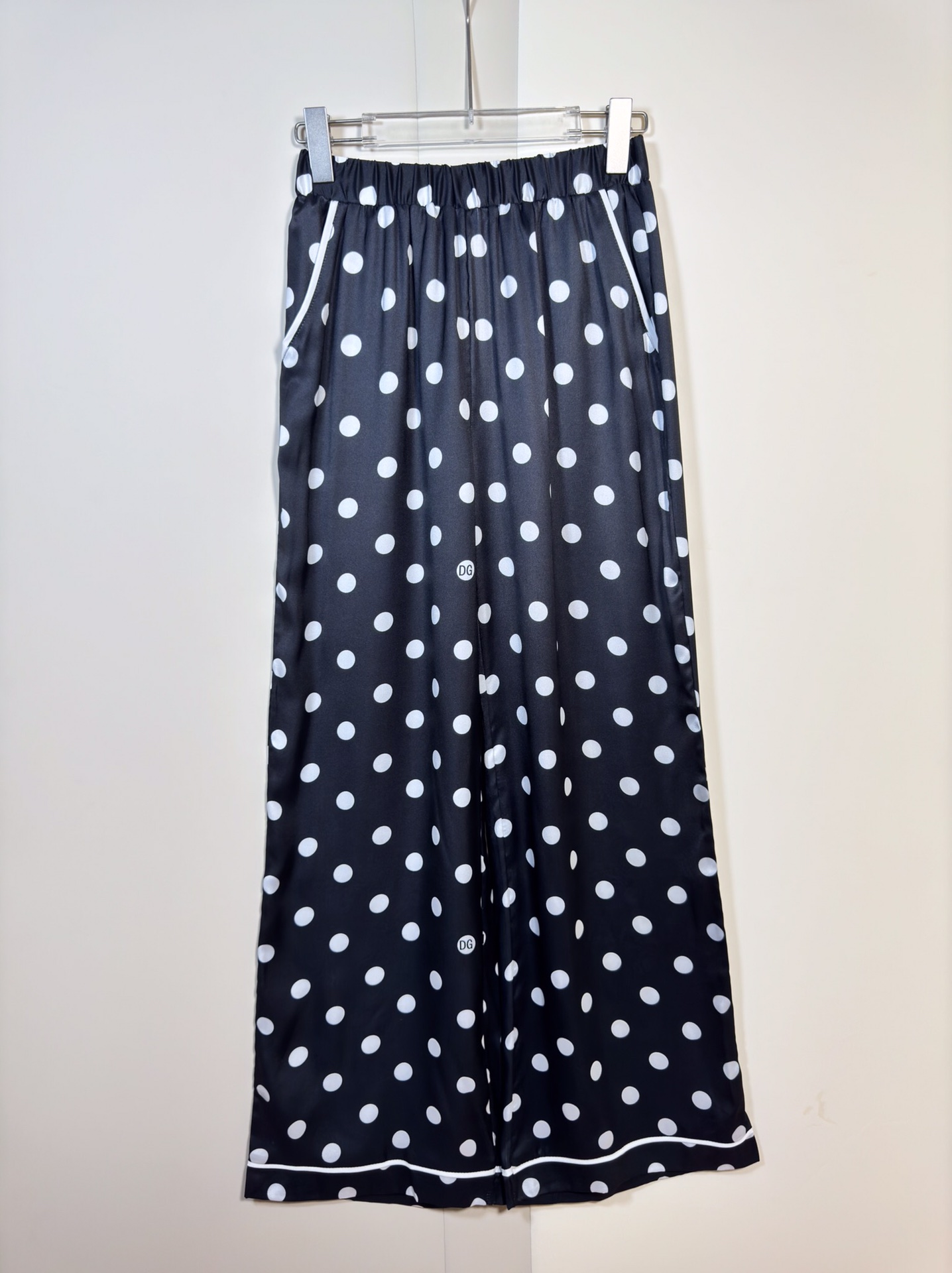 High-End Quality Women’s Clothing Sets: D&G/Ms. Dugarbana Nightshirts and Pants Bundle 🆕🔥 - 图片 6