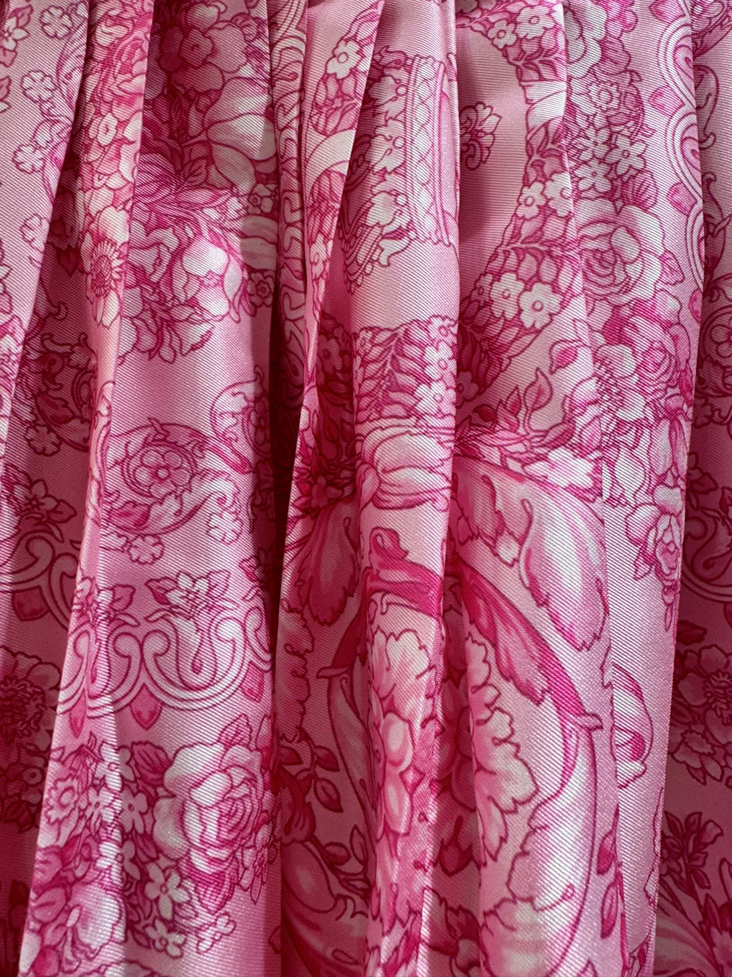 p368 High Quality Women’s Clothes with Packed Versace/Francissor Woman with Barlock’s Crown Captioned Clothes. SMLXL - 图片 5