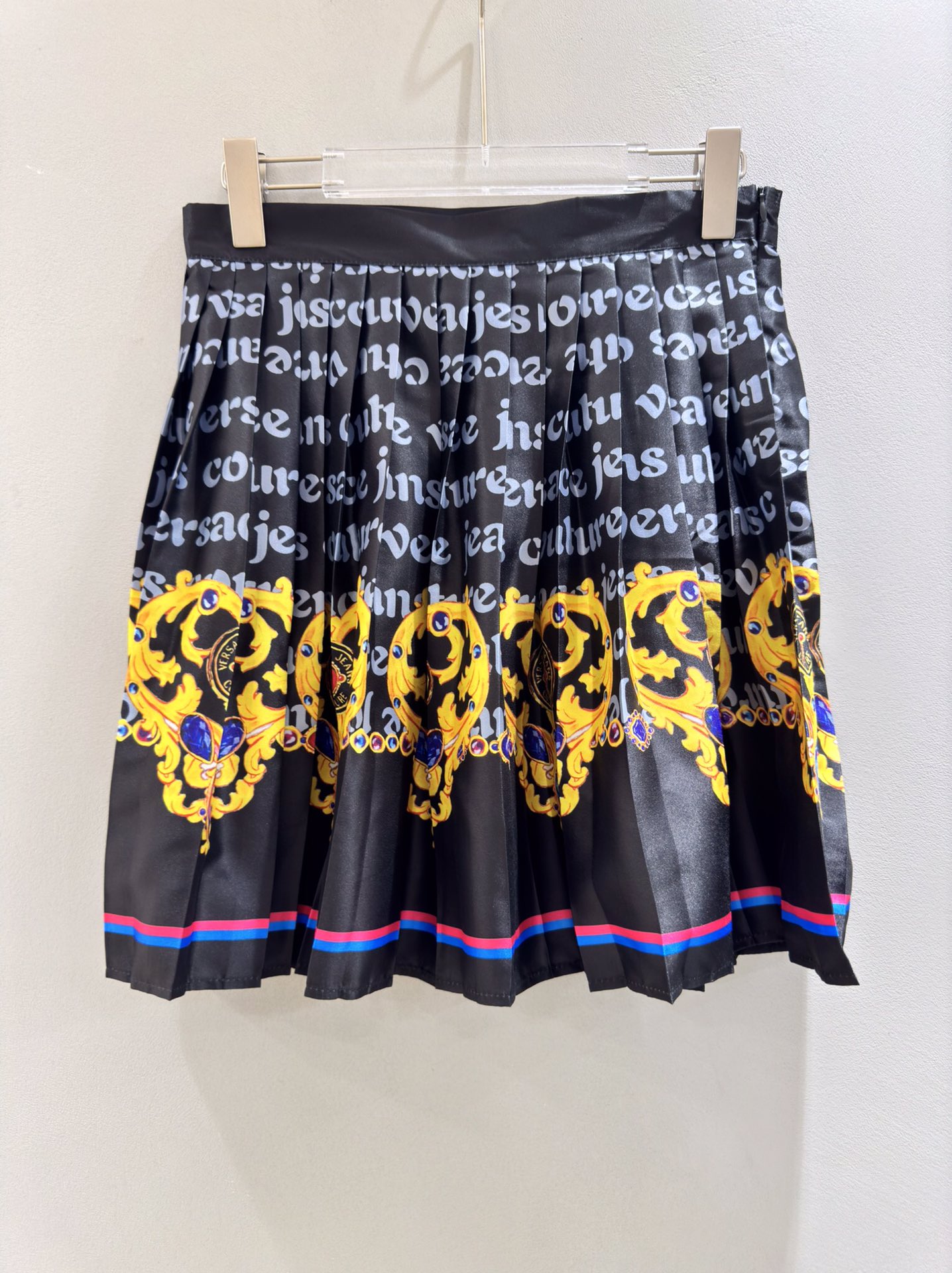 p368 High Quality Women’s Clothes with Packed Versace/Francissor Woman with Barlock’s Crown Captioned Clothes. SMLXL - 图片 2
