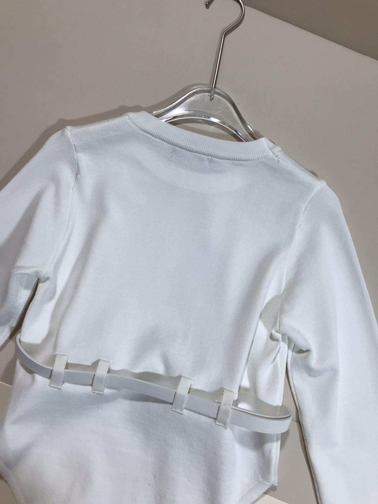 High Quality Women’s Clothes: Versace/Vanthélé Early Autumn Detachment Series - 图片 9