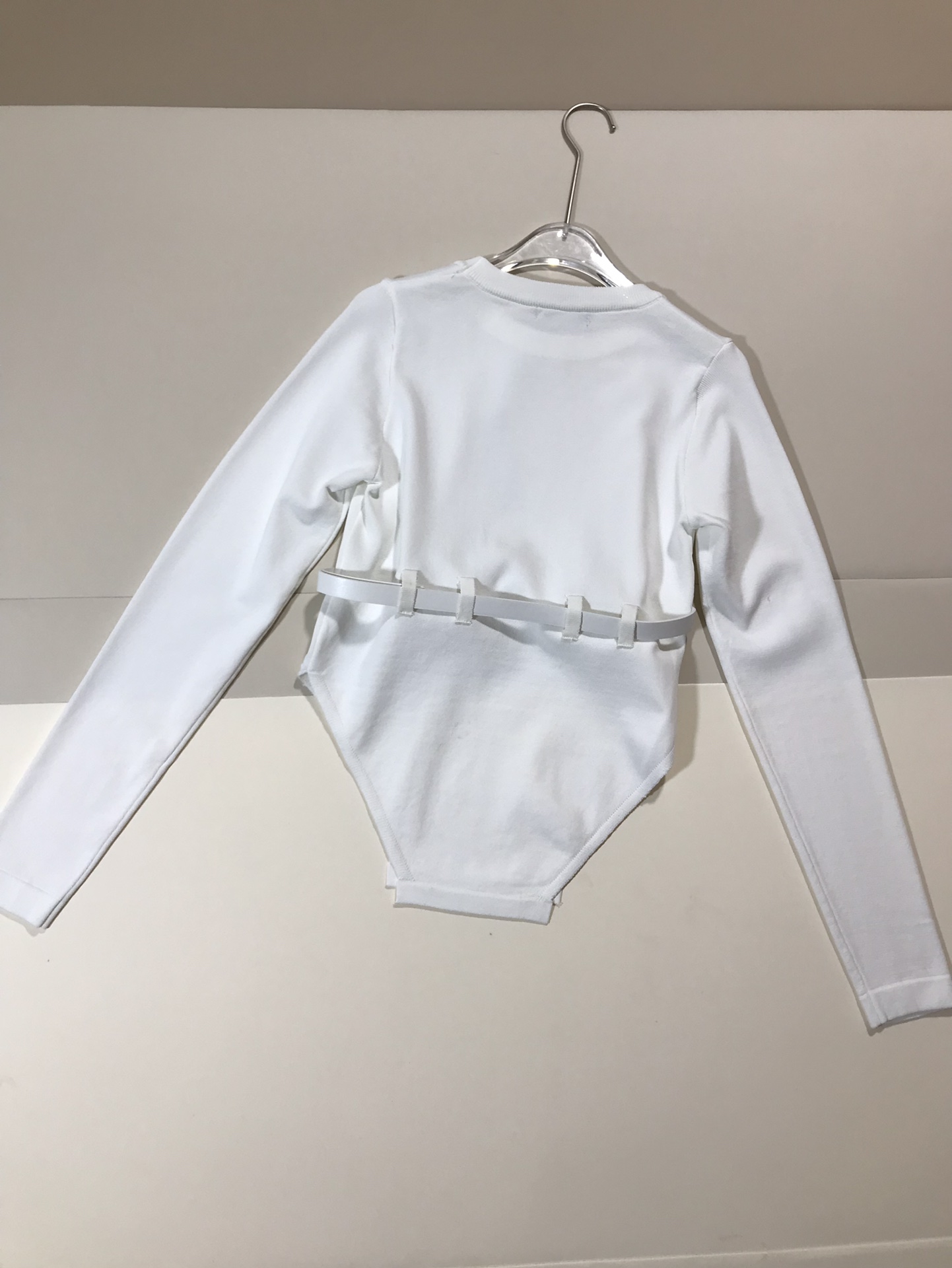 High Quality Women’s Clothes: Versace/Vanthélé Early Autumn Detachment Series - 图片 8