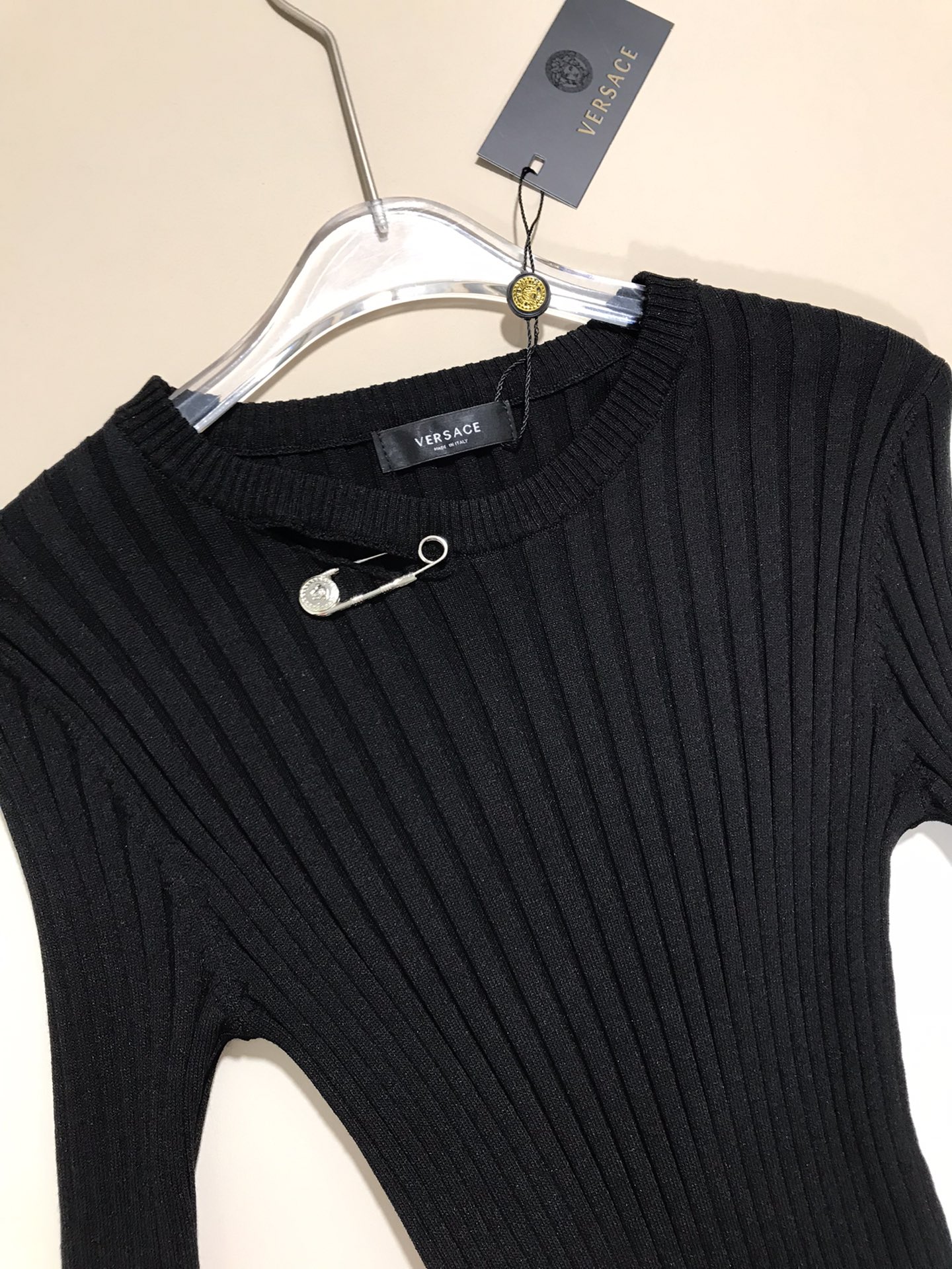 High-end Women’s Clothes: Versace/Van Style, Quality Designed, Various Sizes Available - 图片 6