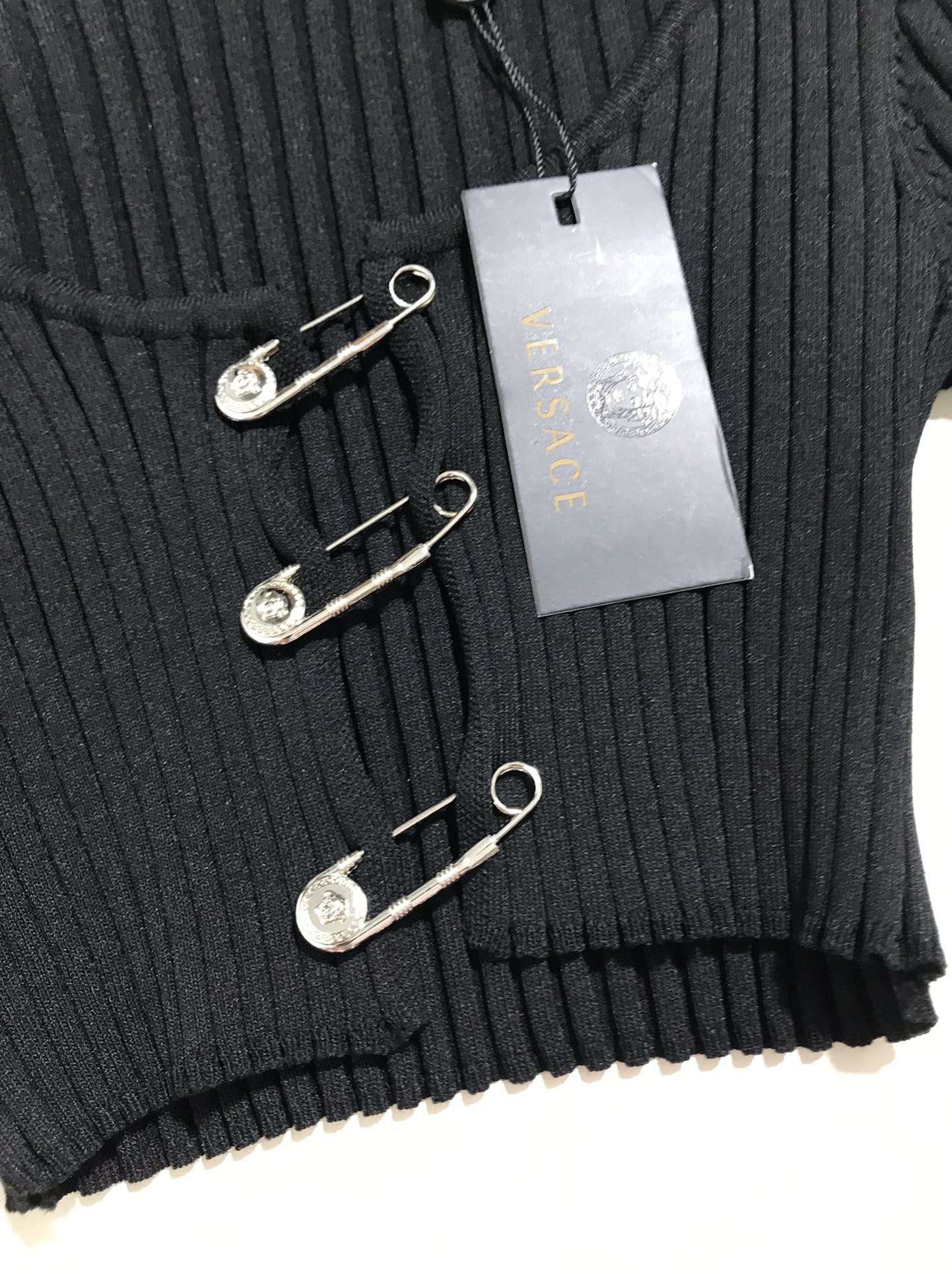 High-Quality Women’s Clothes: Versace/French Chest, Big Round Collar, Knitted Shirts Inspired by US Monuments - 图片 7