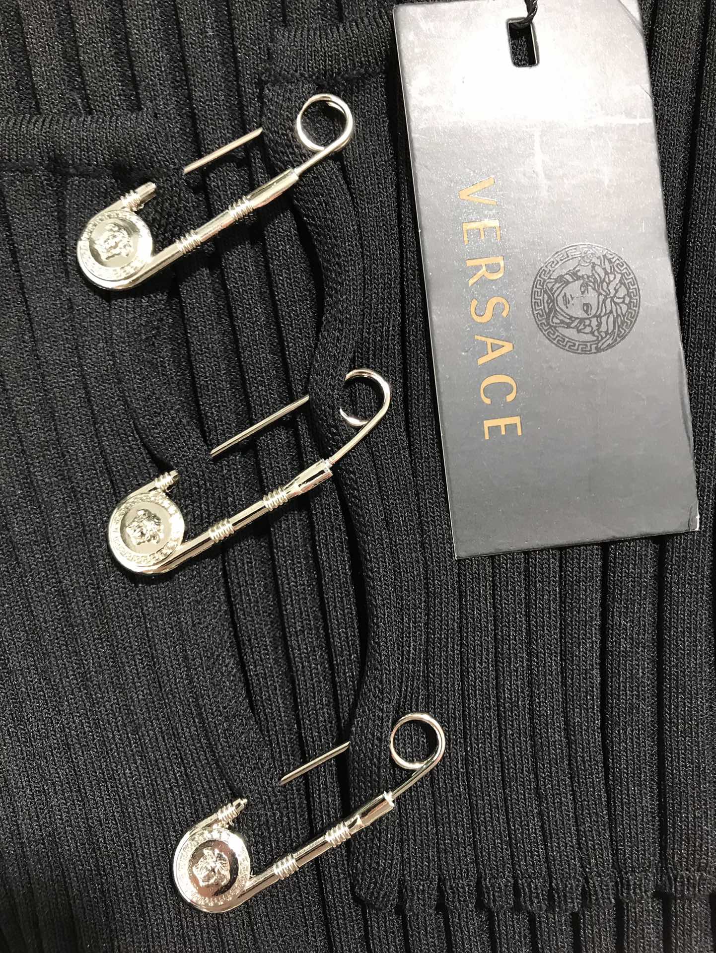 High-Quality Women’s Clothes: Versace/French Chest, Big Round Collar, Knitted Shirts Inspired by US Monuments - 图片 5