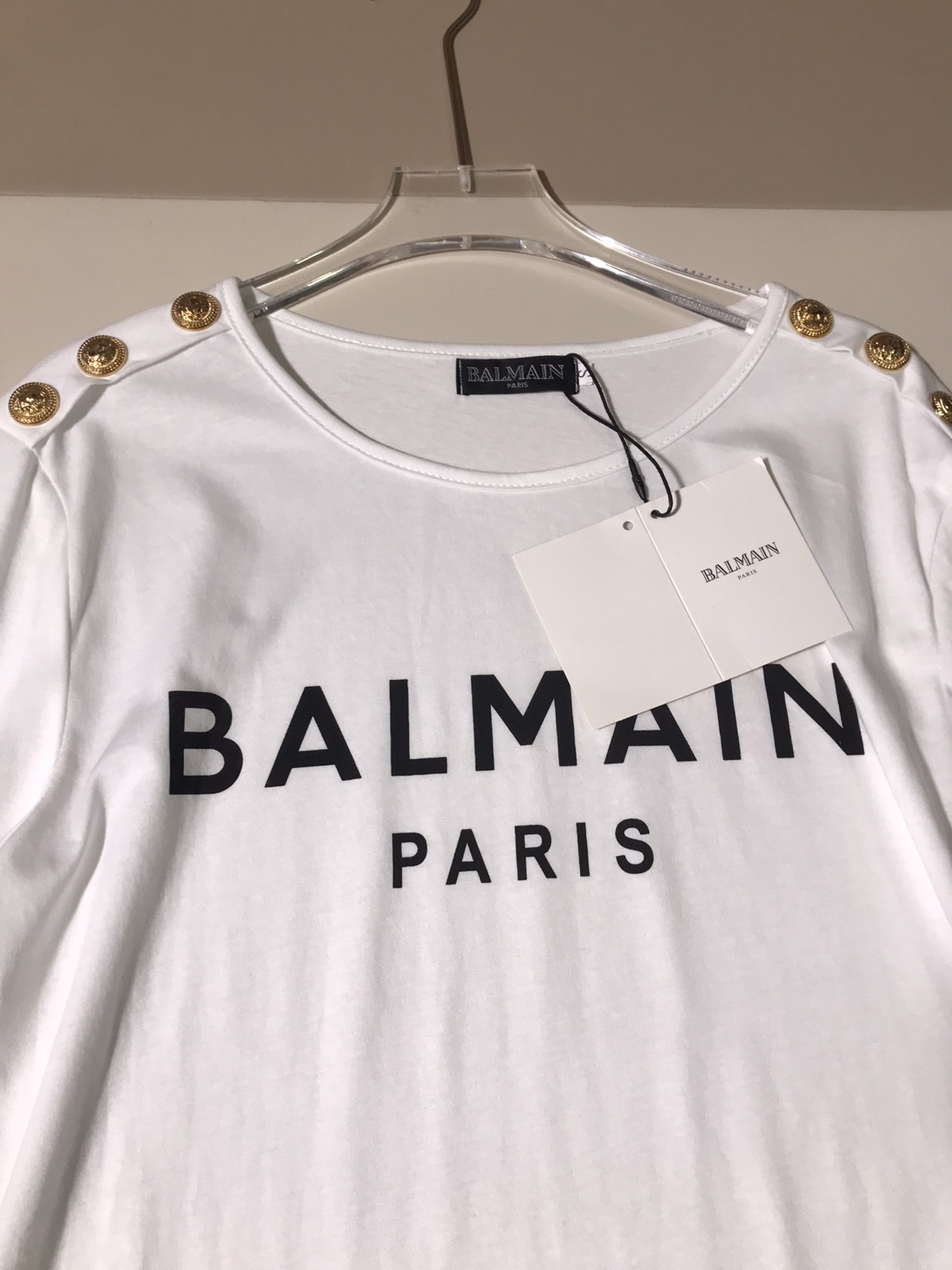 “Balmain Women’s Suit: High-End Quality with American Dollar Logo Stamp” - 图片 5
