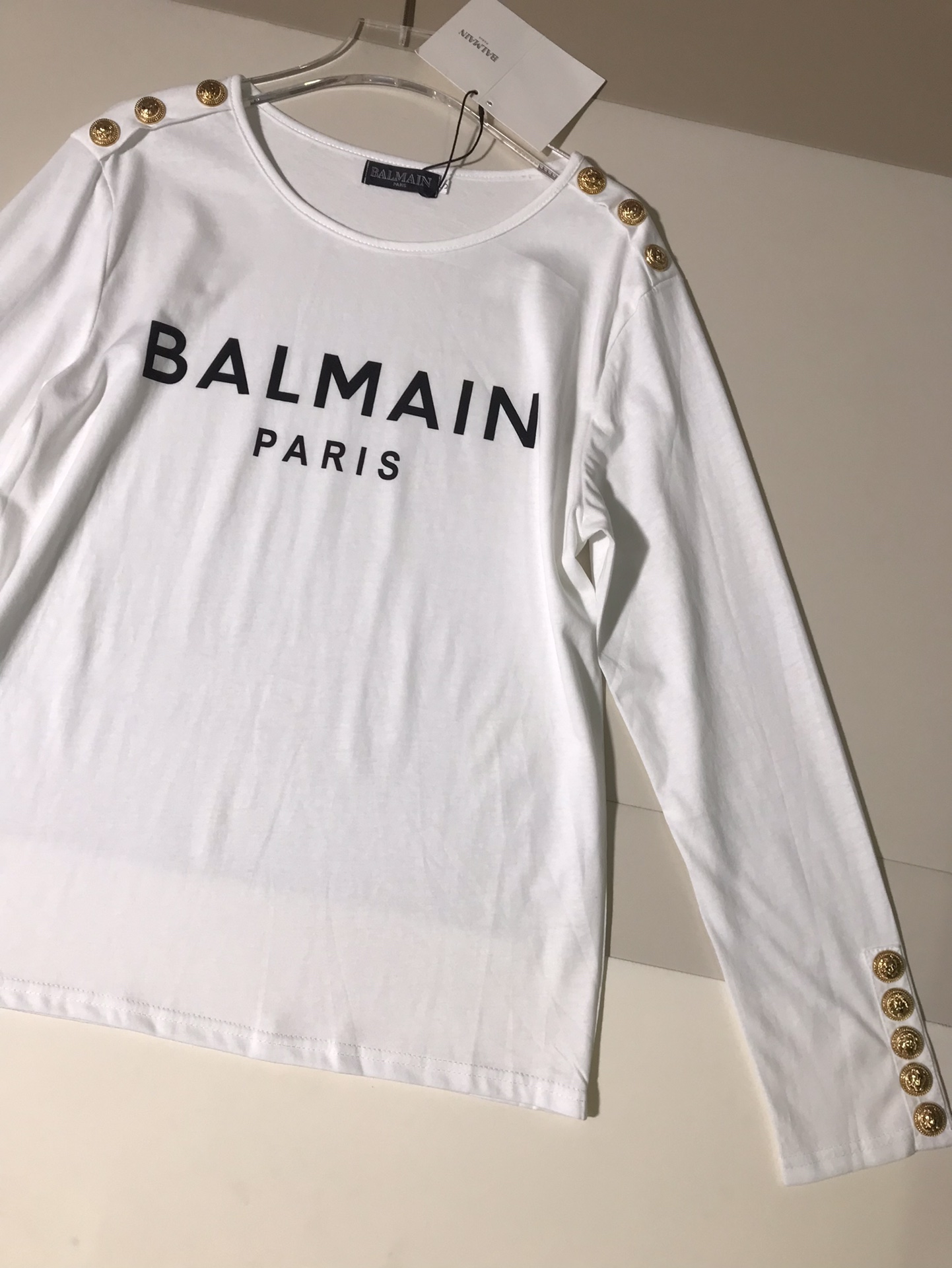 “Balmain Women’s Suit: High-End Quality with American Dollar Logo Stamp” - 图片 7
