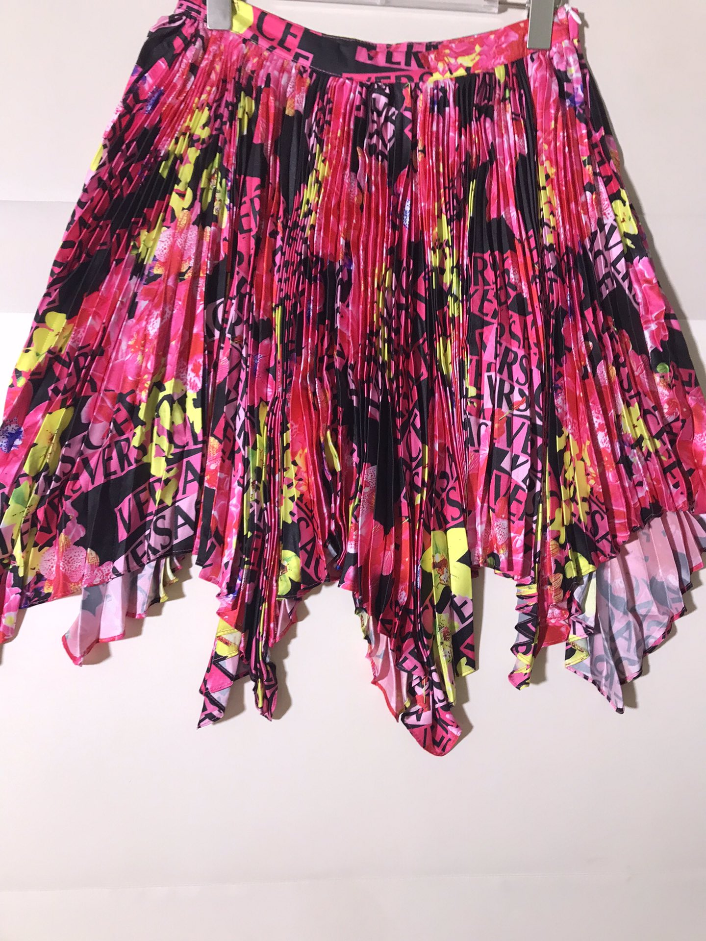 P391 HIGH QUALITY WOMEN’S CLOTHES WITH PACKED VERSACE/FRANCH STYL, WRINKLED SKIRTS AND TIARAS. SMLXL - 图片 4