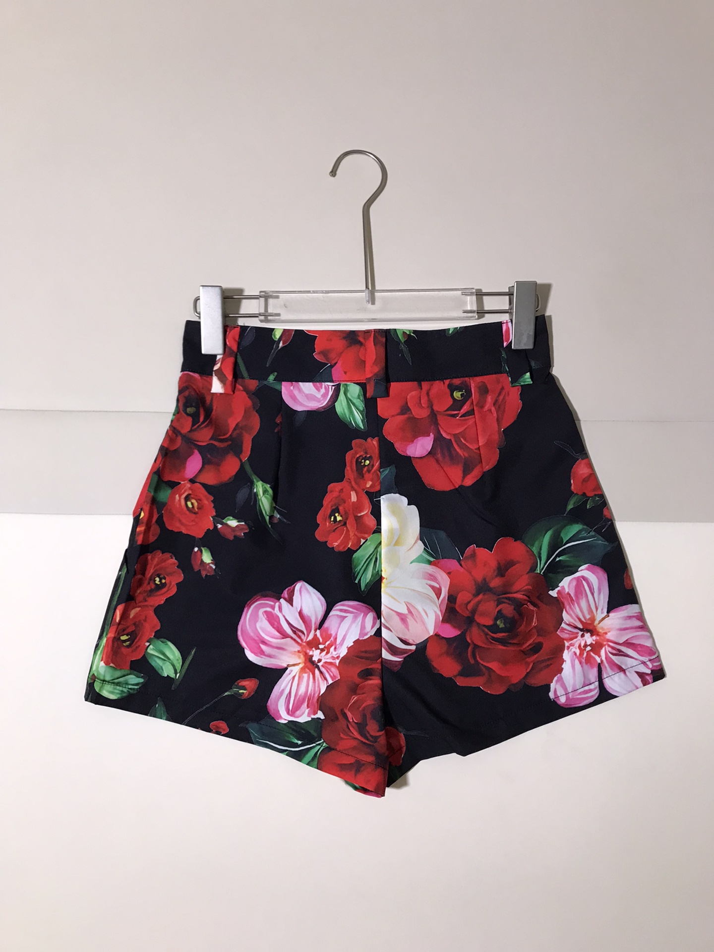 Stylish Dolce & Gabbana Women’s Clothing with Sicilian Floral Designs in SMLXL Sizes - 图片 2