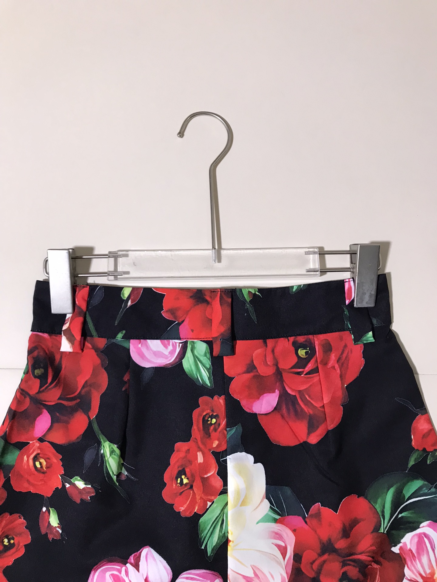 Stylish Dolce & Gabbana Women’s Clothing with Sicilian Floral Designs in SMLXL Sizes - 图片 9