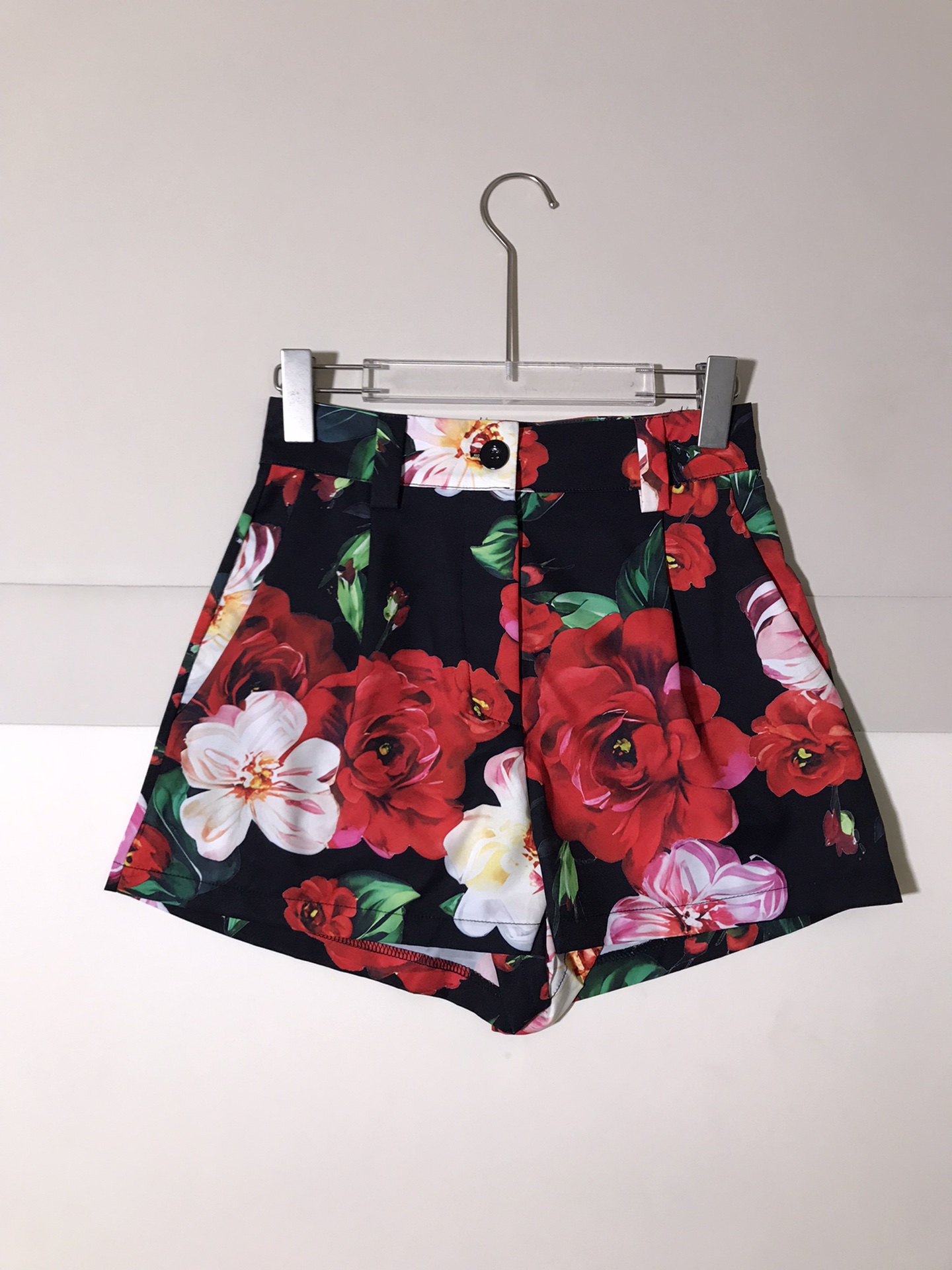 Stylish Dolce & Gabbana Women’s Clothing with Sicilian Floral Designs in SMLXL Sizes - 图片 1