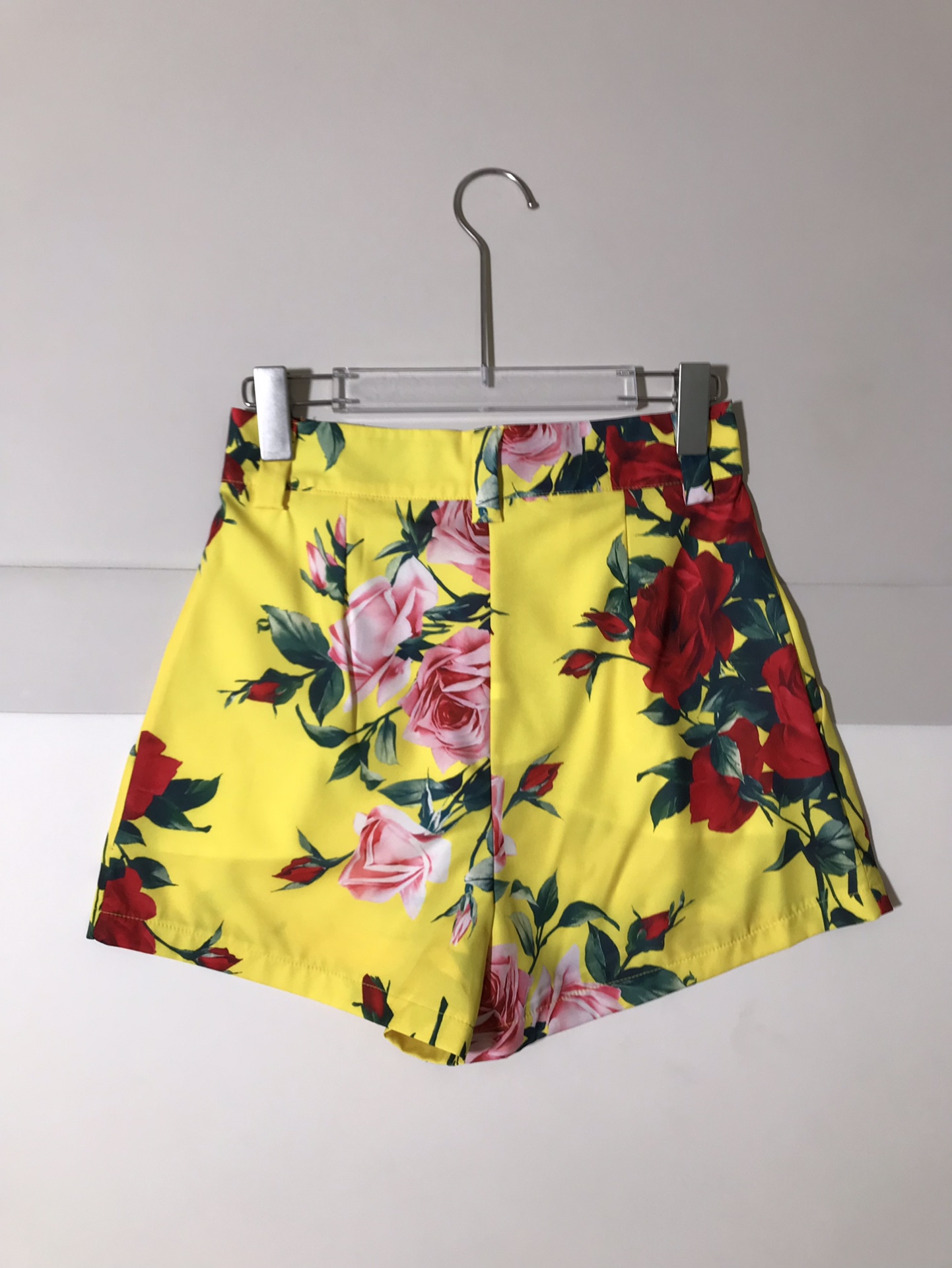 High-Quality Women’s Clothes: Dolce & Gabbana Sicilian Style with Floral Designs, Various Sizes - 图片 2