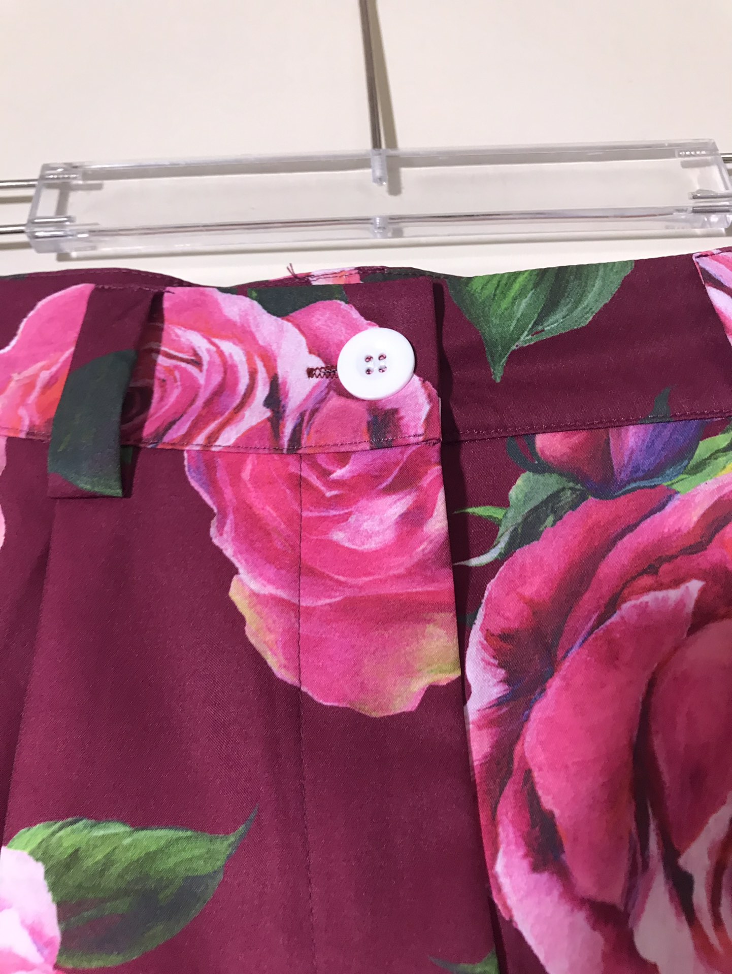 High Quality Women’s Clothes: Dolce & Gabbana’s Sicilian Style with Dazzling Flowers - 图片 6