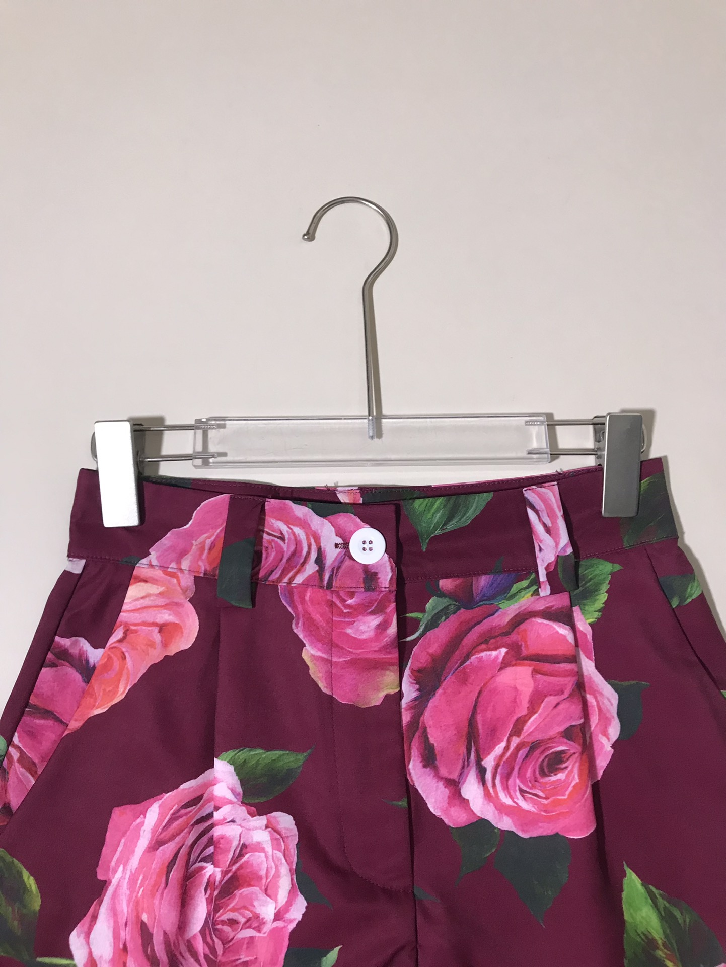 High Quality Women’s Clothes: Dolce & Gabbana’s Sicilian Style with Dazzling Flowers - 图片 3