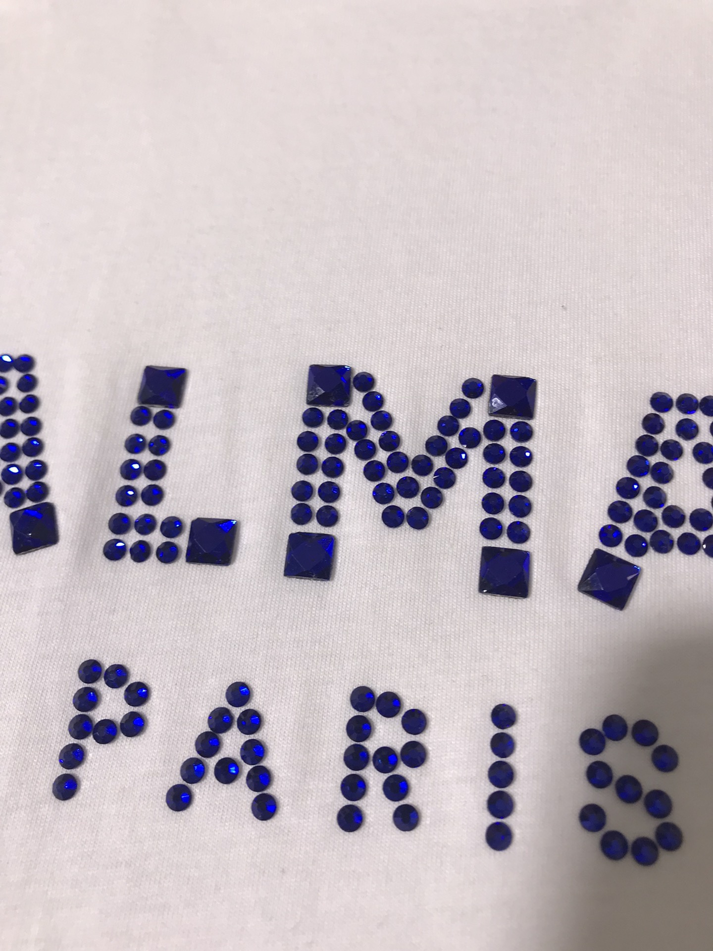 High-End Women’s Clothing with Explosive Buttons and Diamond-Driven Shoulders - 图片 8