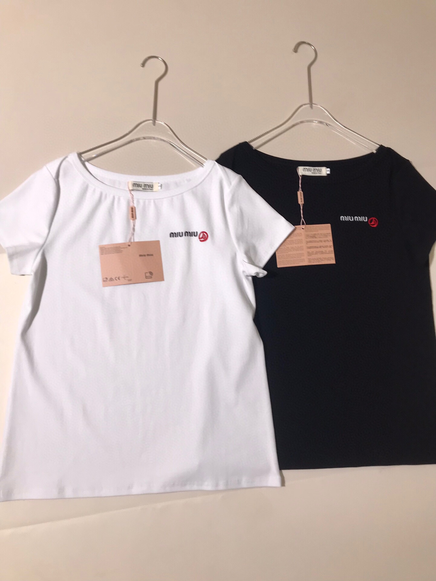 High-quality Women’s Clothing with Stylish Packaging by Ms. Miu Miu Muuuu – SMLXL Sizes - 图片 1