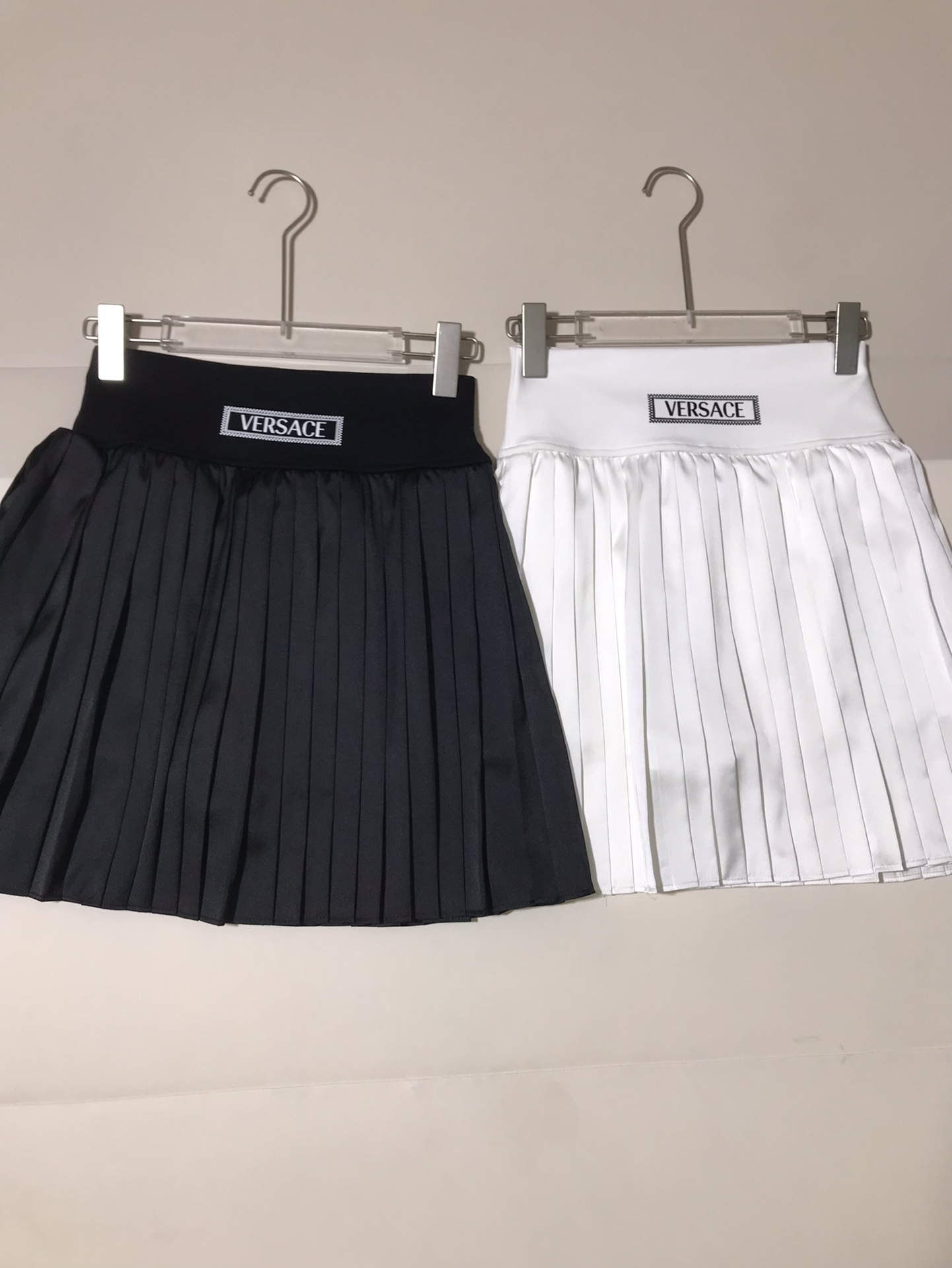 High-End Women’s Dress with Versace/Francischell Packaging in Various Sizes