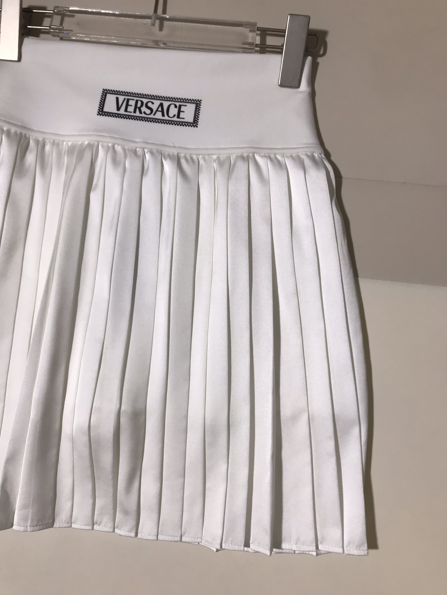 High-End Women’s Dress with Versace/Francischell Packaging in Various Sizes - 图片 9
