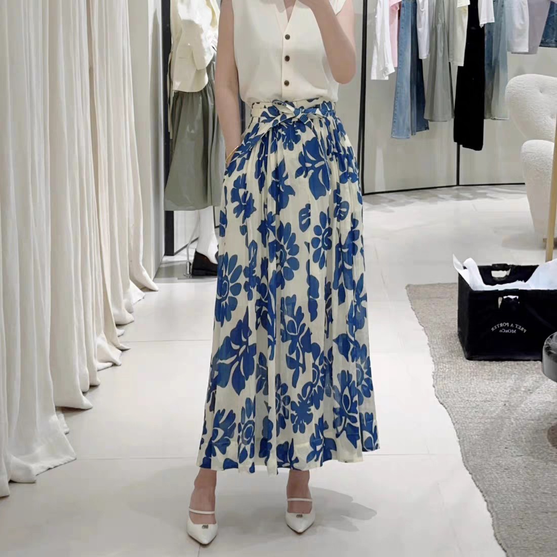 High-End Women’s Suit with Max Blast Recommendation and Plastered Sunflower Tiara - 图片 8